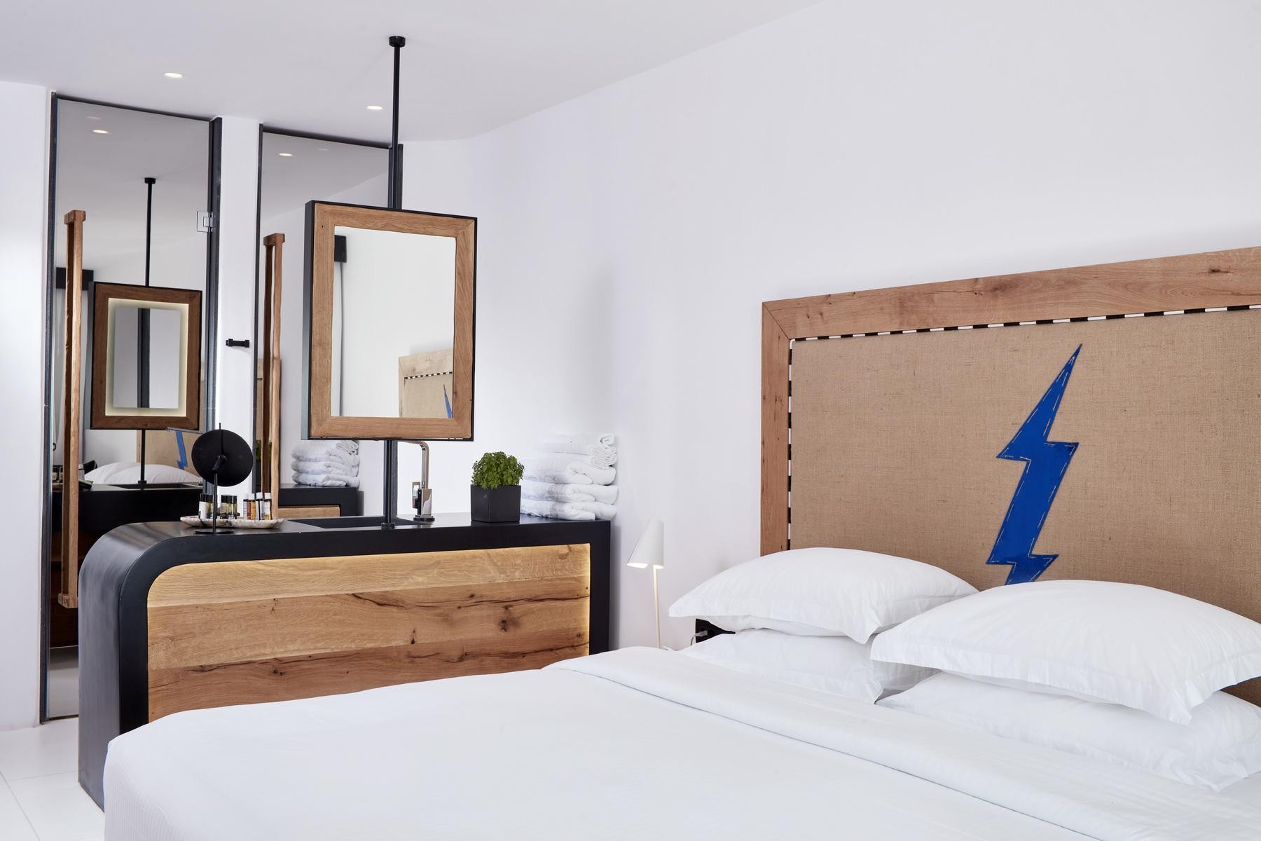 Myconian Royal Resort 3