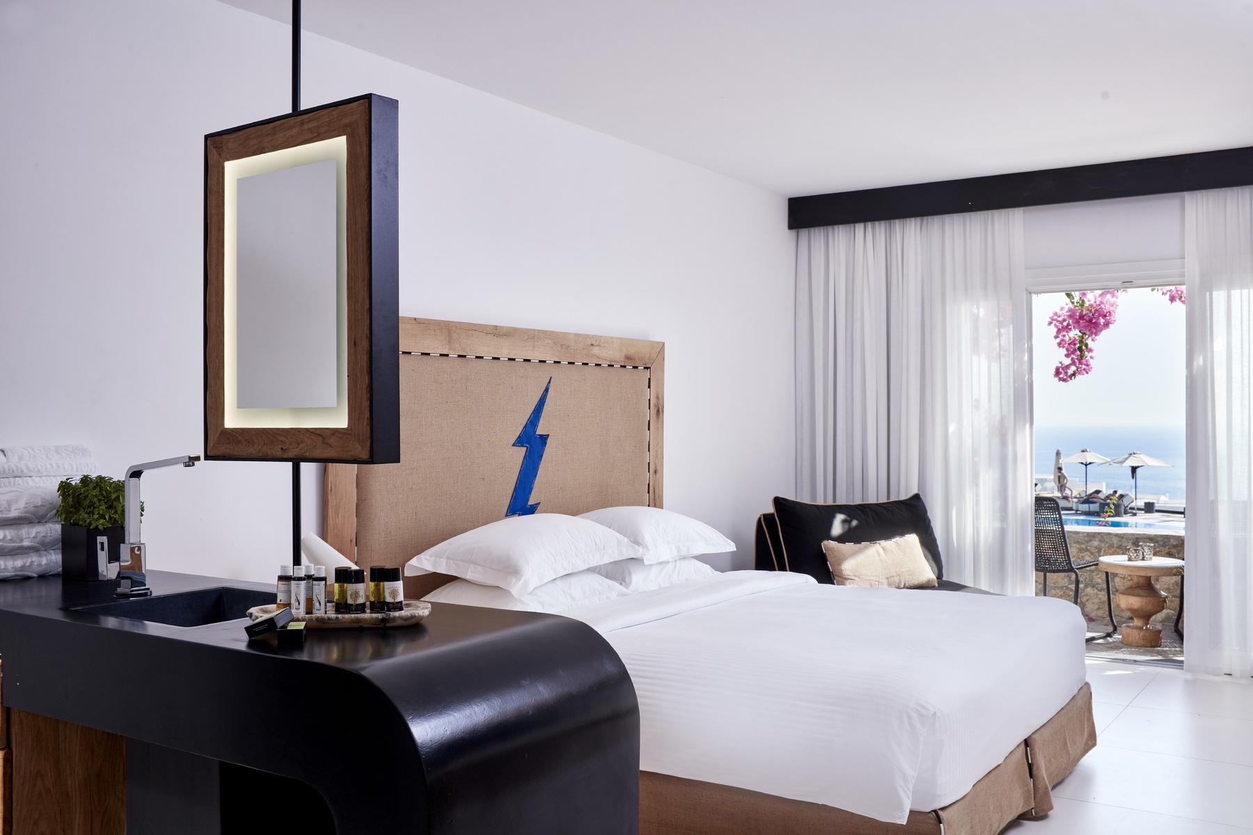 Myconian Royal Resort 5