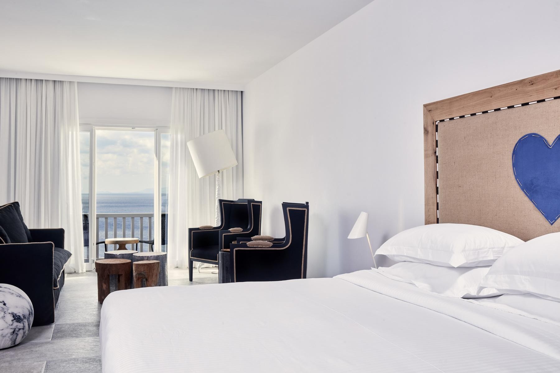 Myconian Royal Resort 4