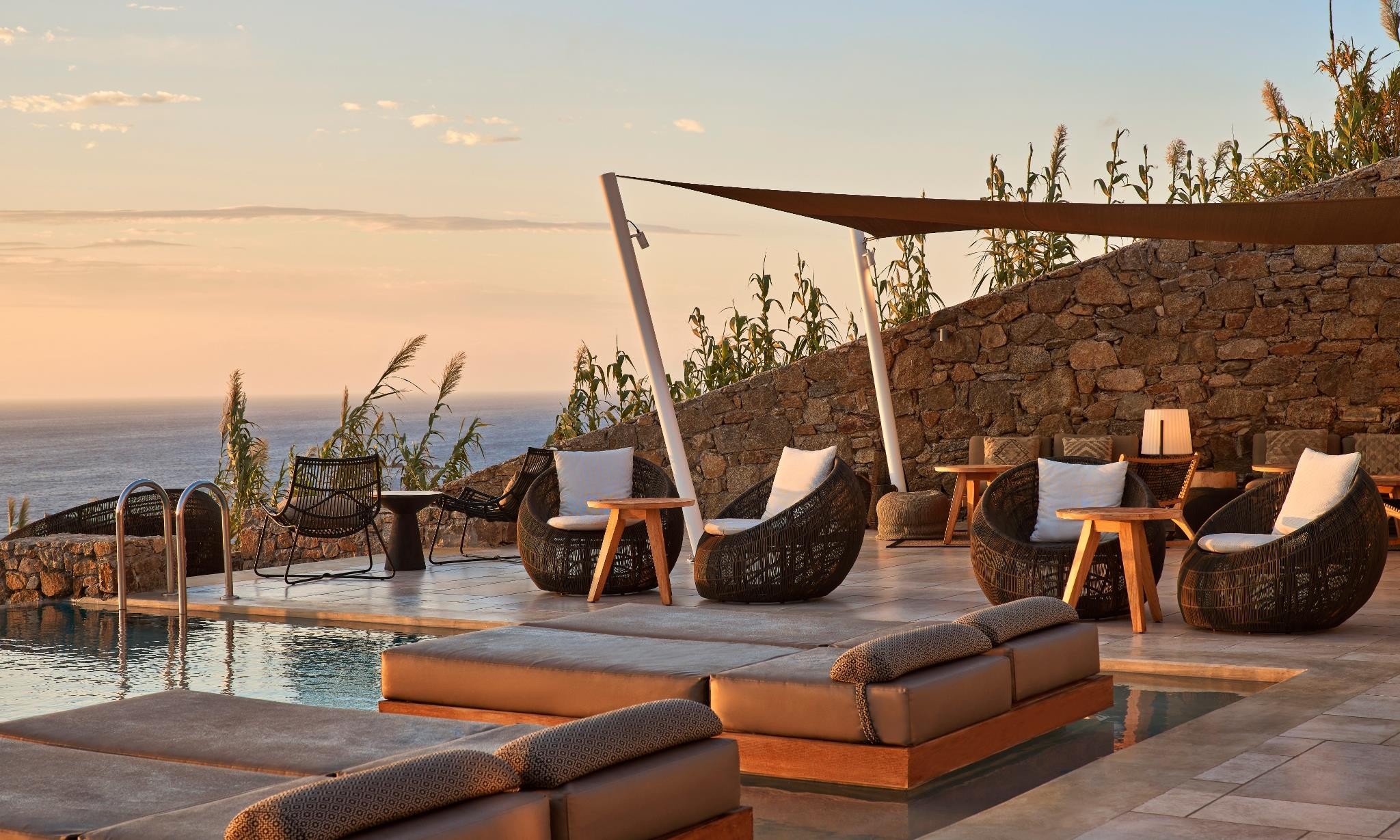 Mykonos Bliss-Cozy suites 2