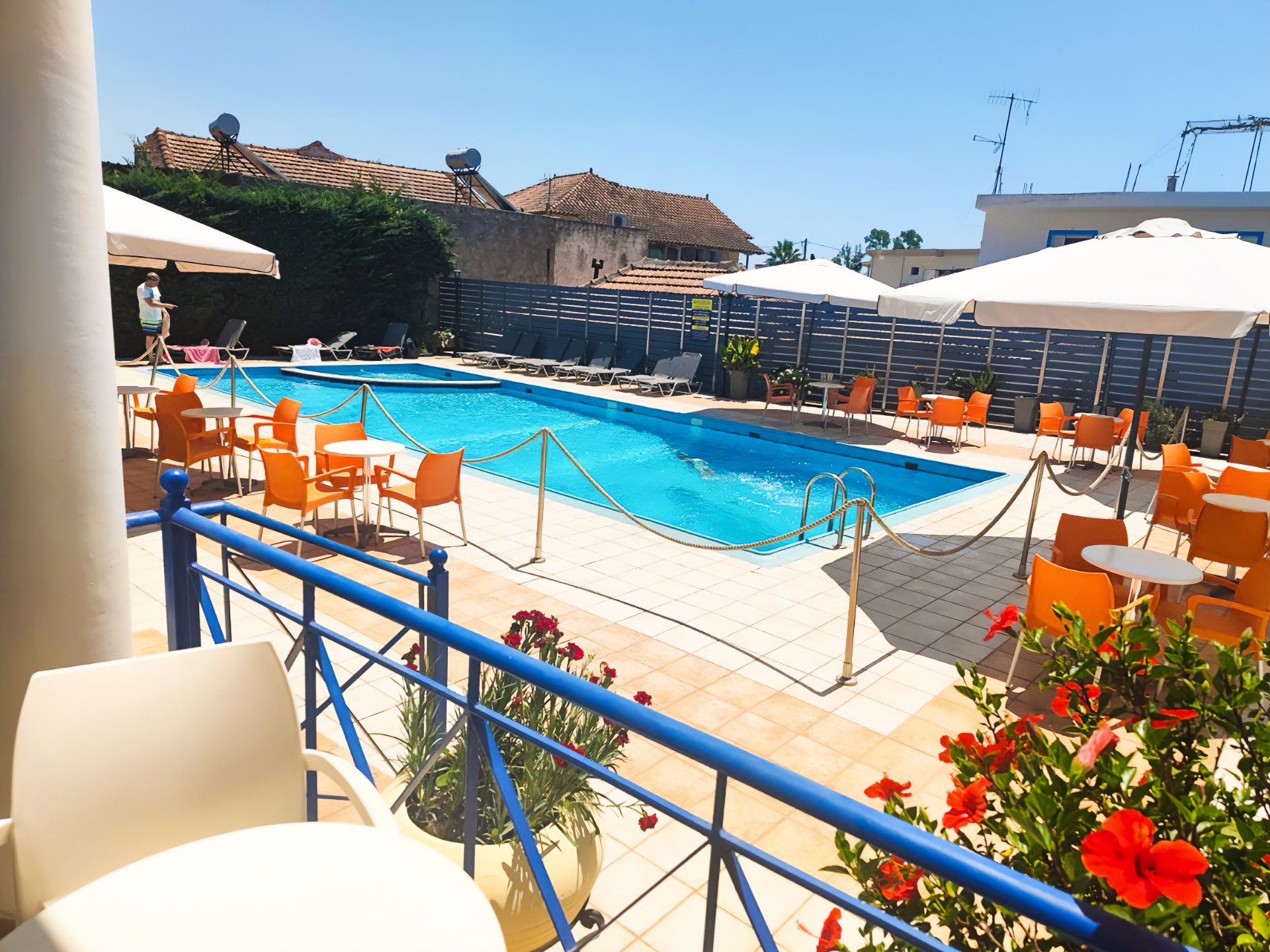 Zeus Paradise Beach  18