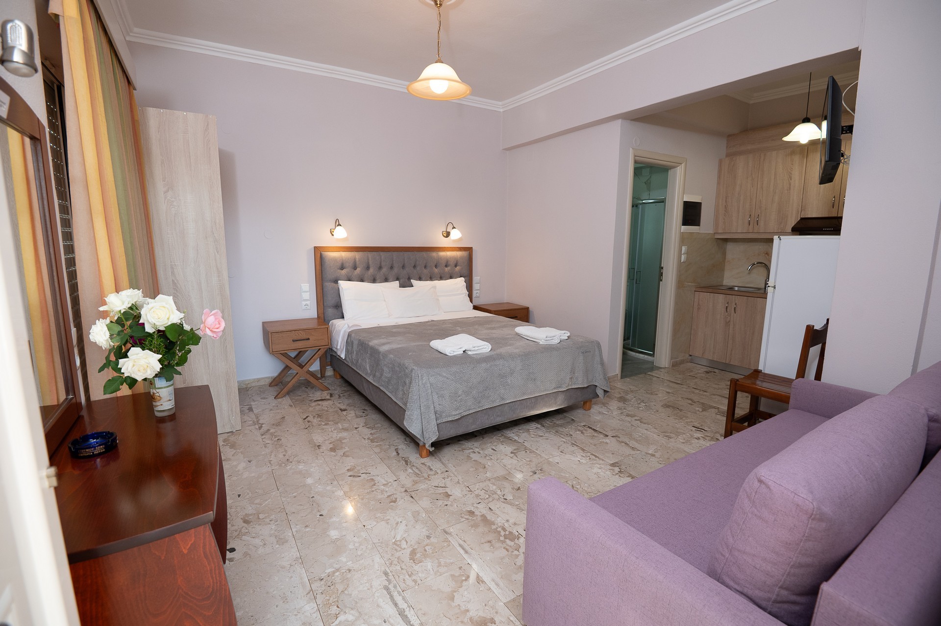 Zotos Studios & Apartments 22