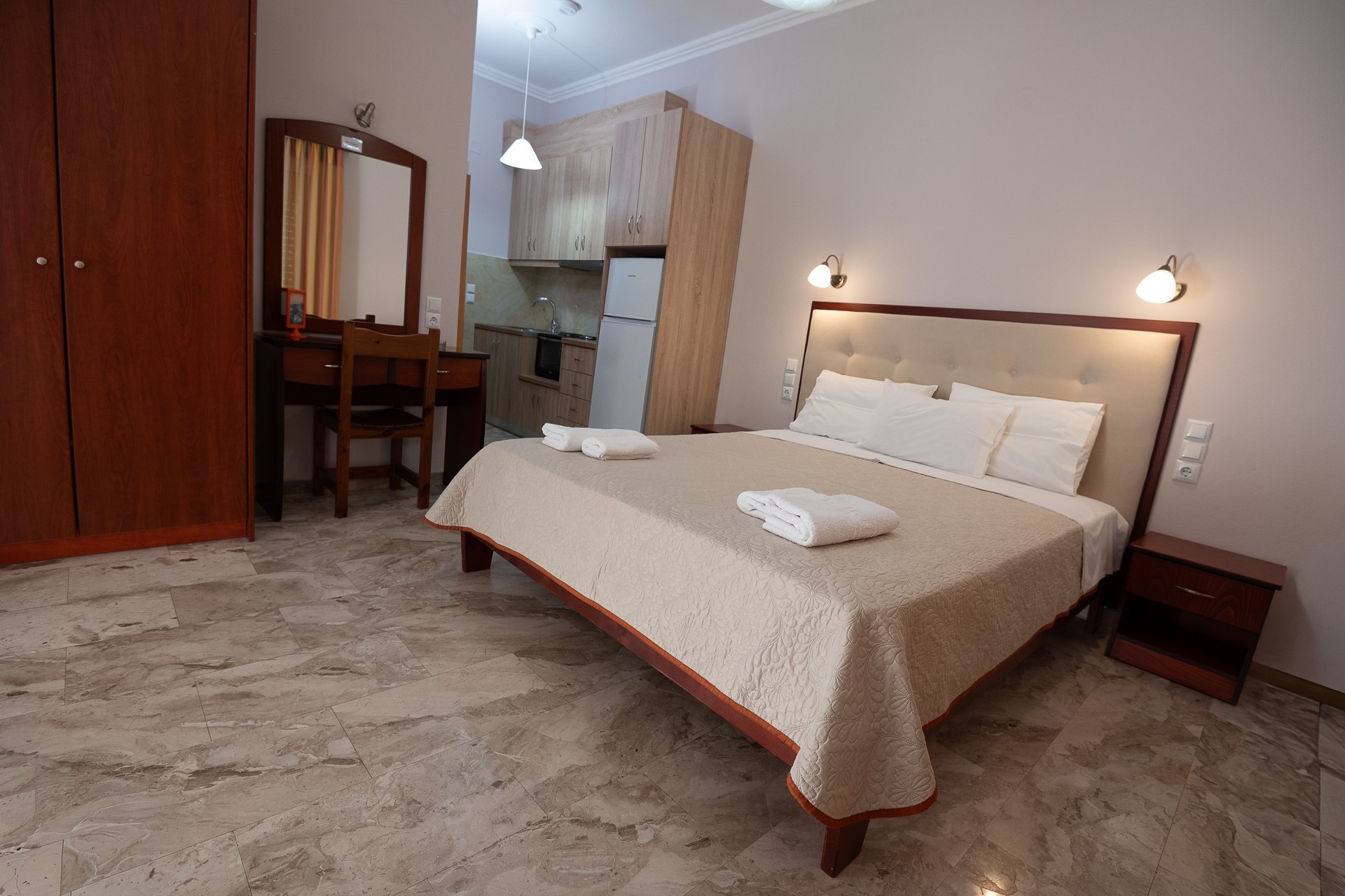 Zotos Studios & Apartments 24