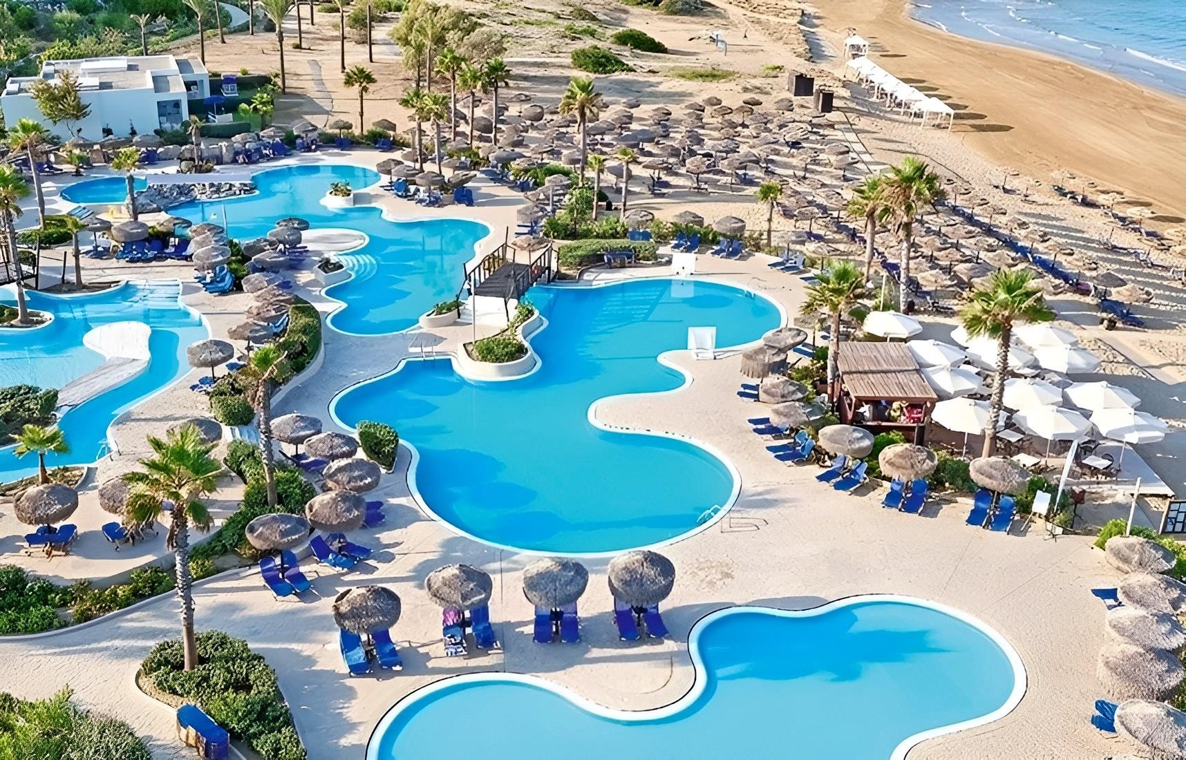 GRECOTEL LUXME OASIS & AQUAPARK 18