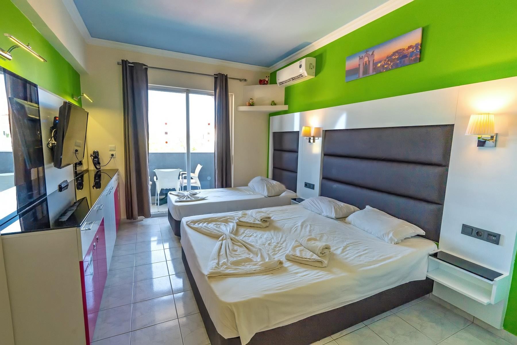 Grecian Fantasia Resort 6