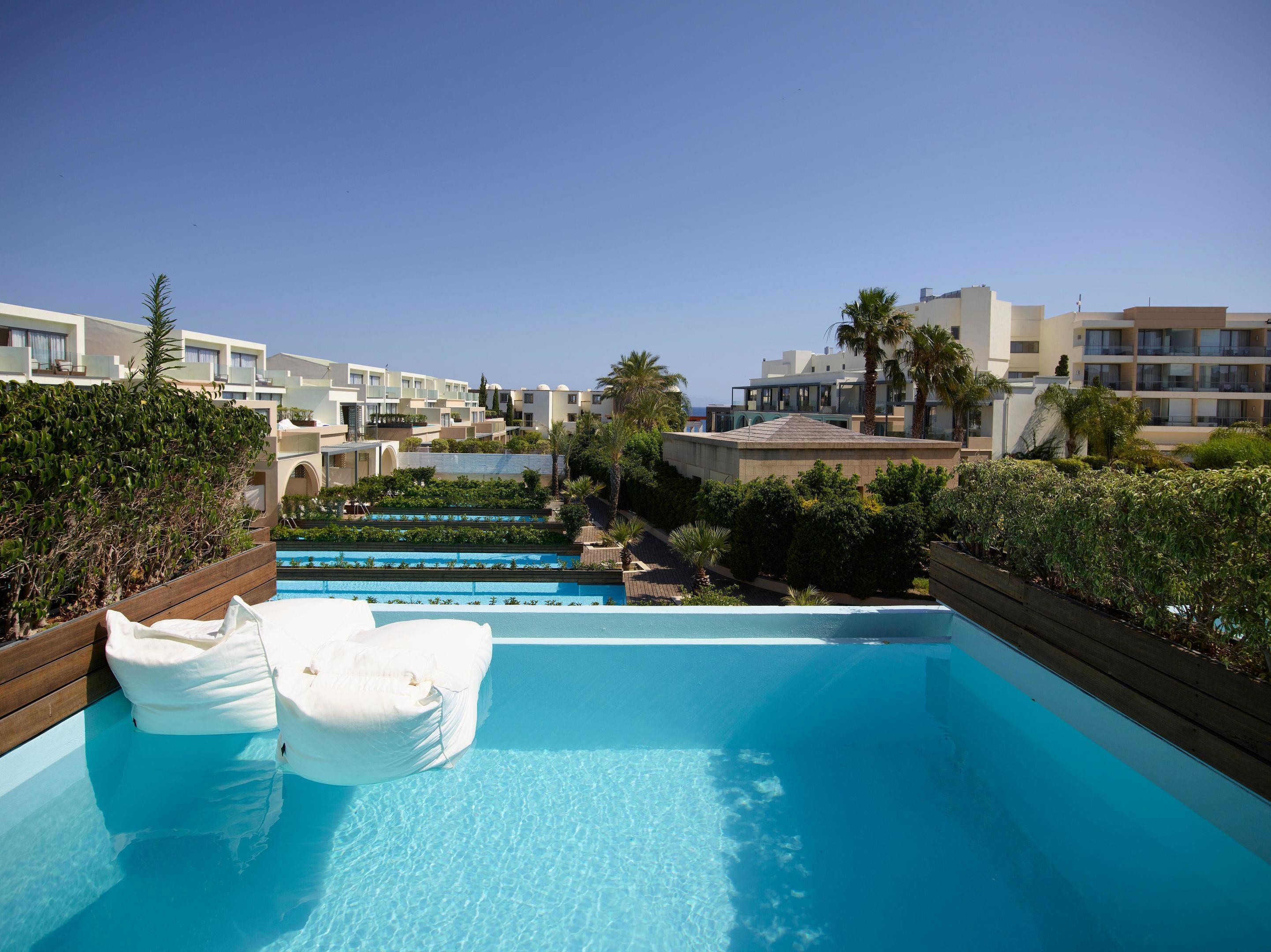 The Ixian Grand & Suites 31