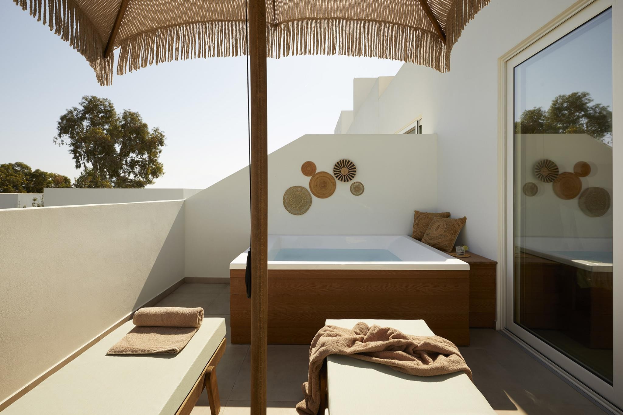 Absolute Kiotari Resort 10