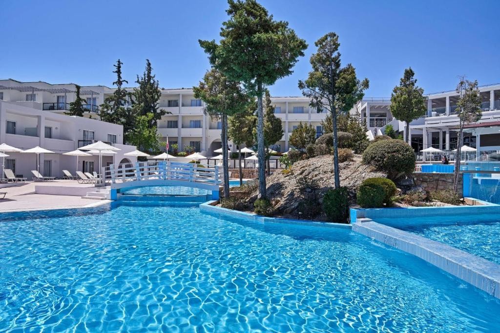 Kiotari Miraluna Beach Resort 31