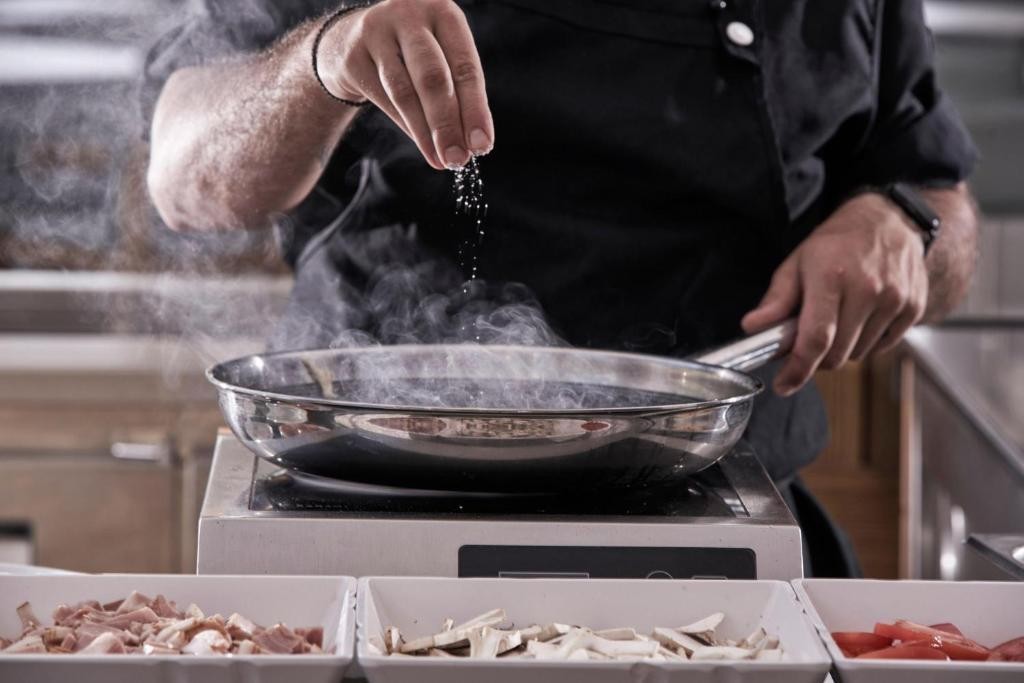 Kiotari Miraluna Beach Resort 29