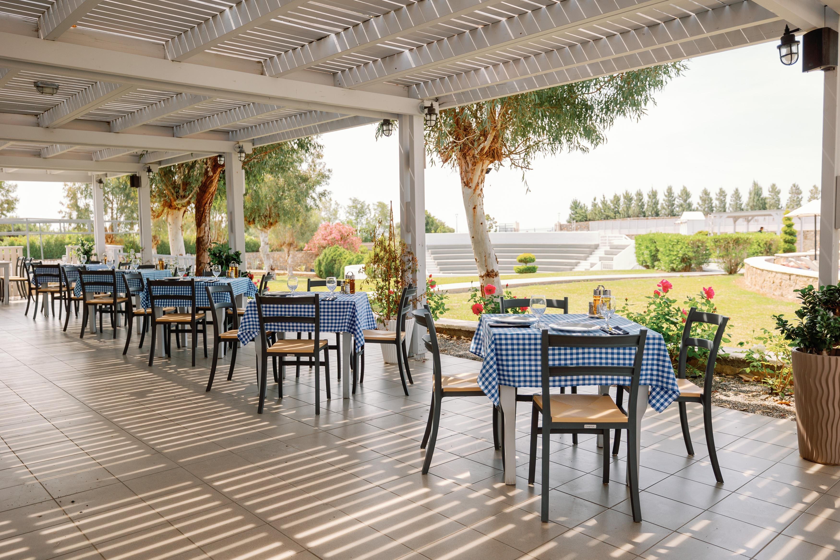 Kiotari Miraluna Beach Resort 28