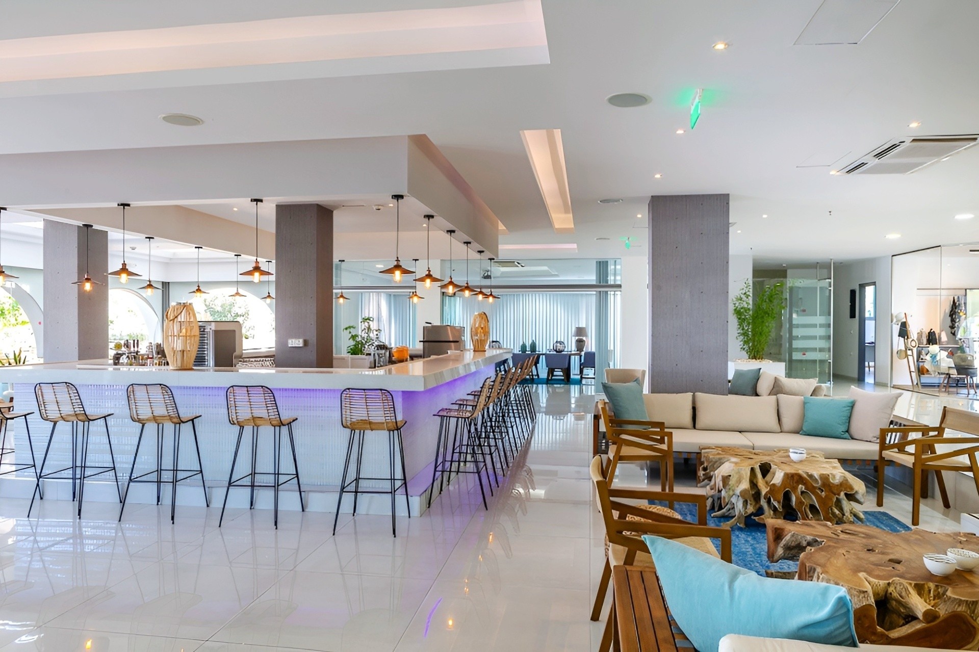 Leonardo Kolymbia 19