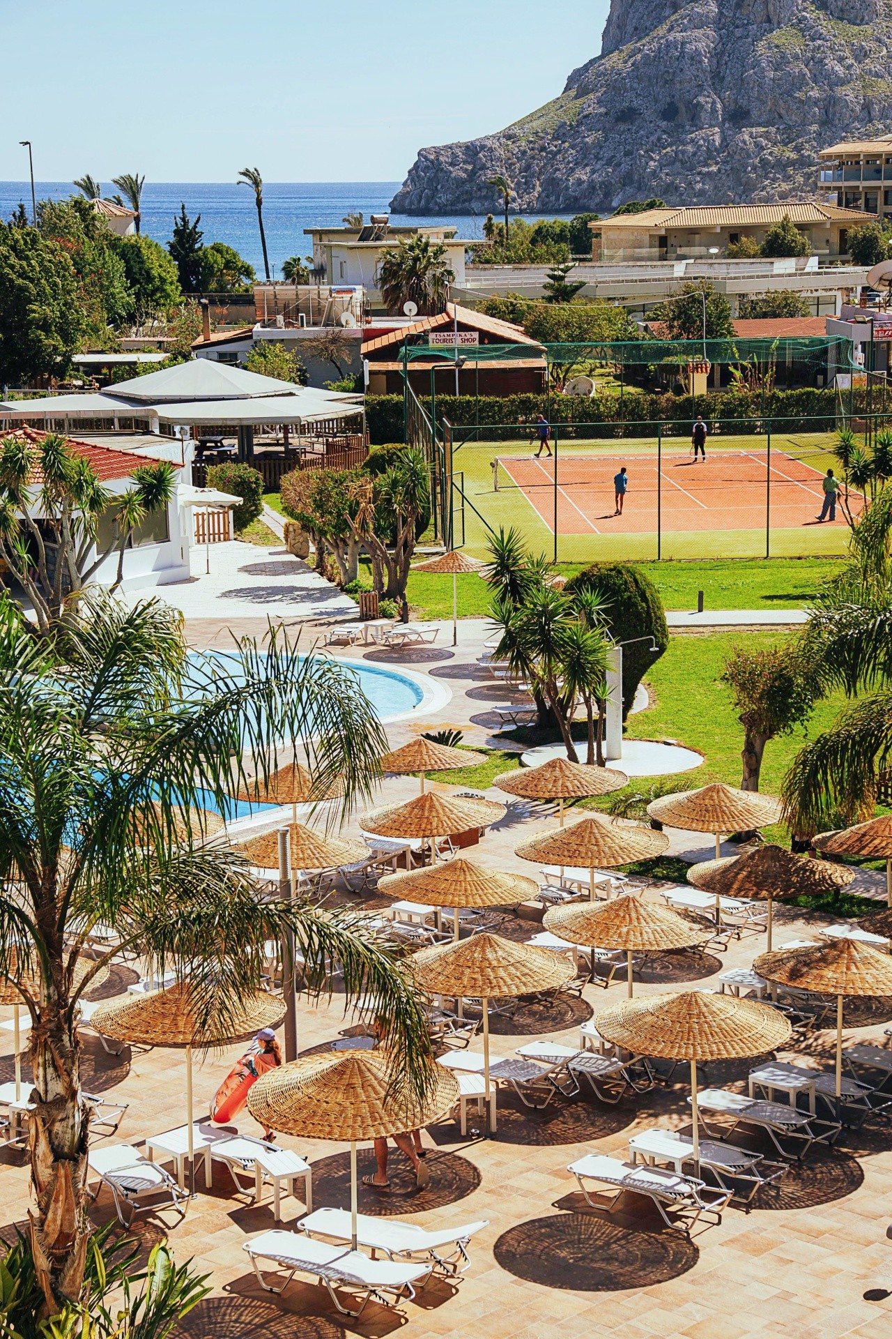 Leonardo Kolymbia 32