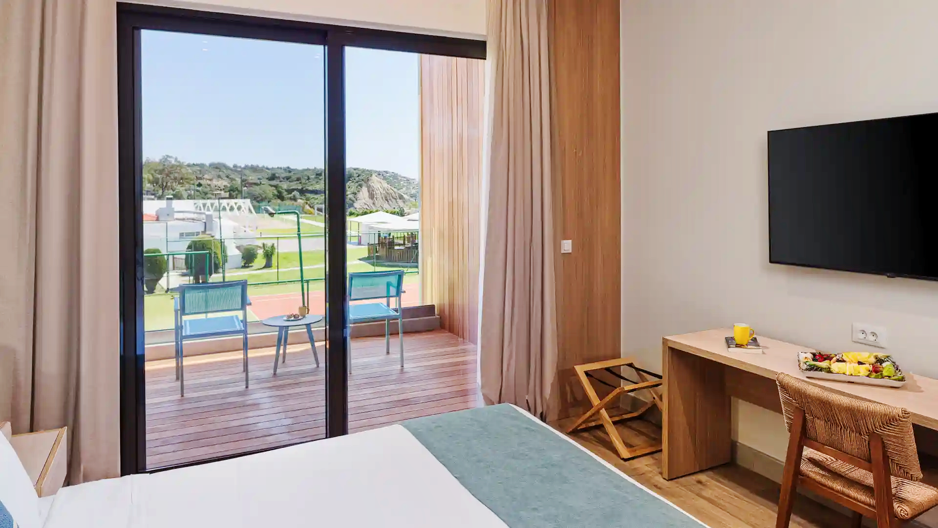 Leonardo Kolymbia 15