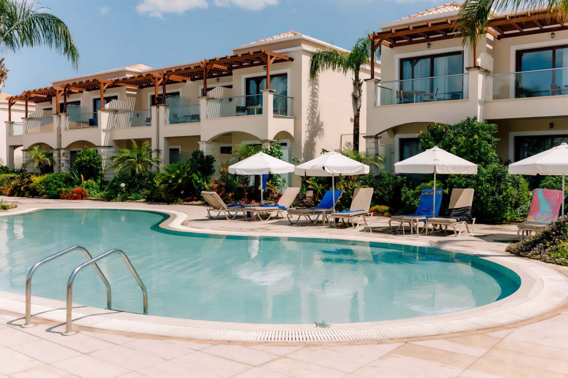 Mythos Beach Resort 4