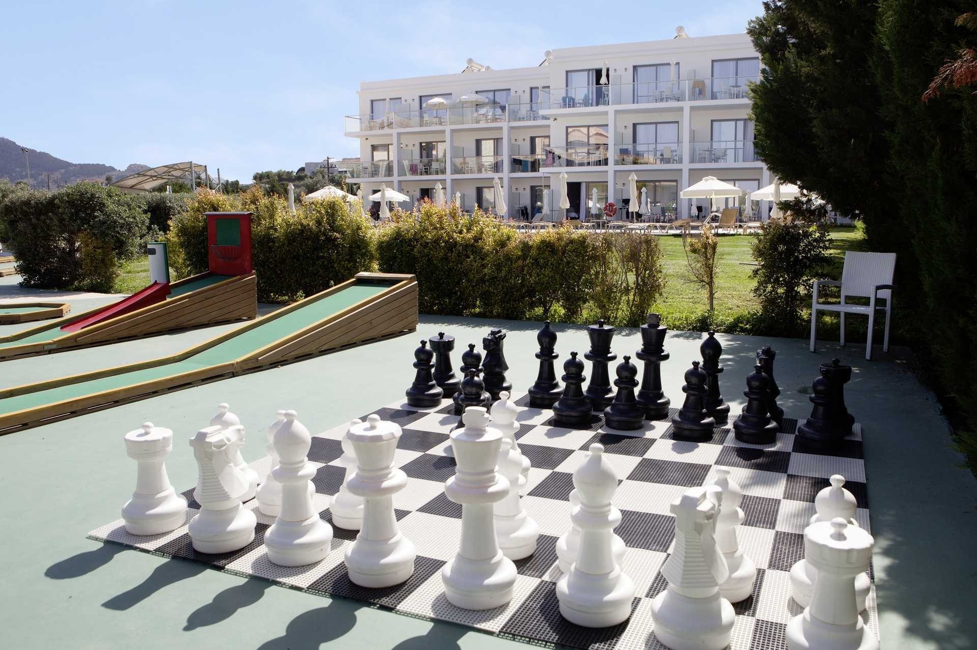 Mythos Beach Resort 40