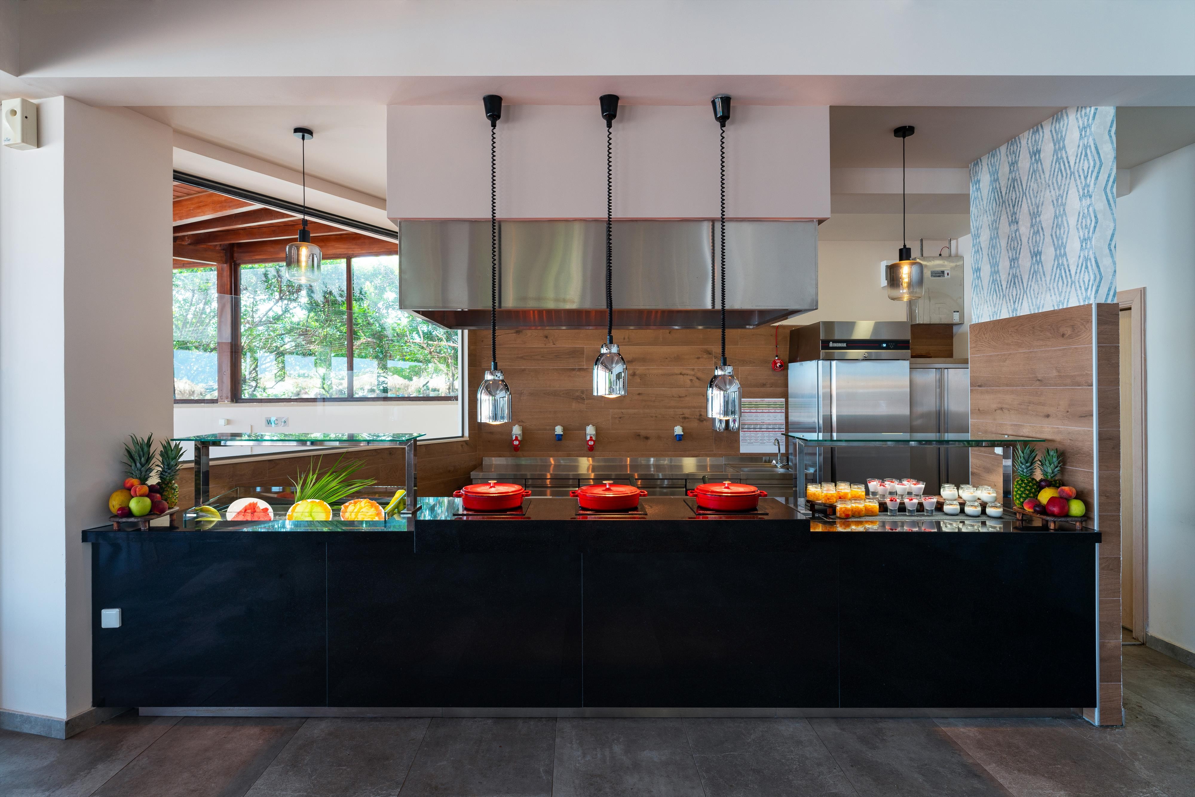 The Kresten Royal Villas & Spa 12