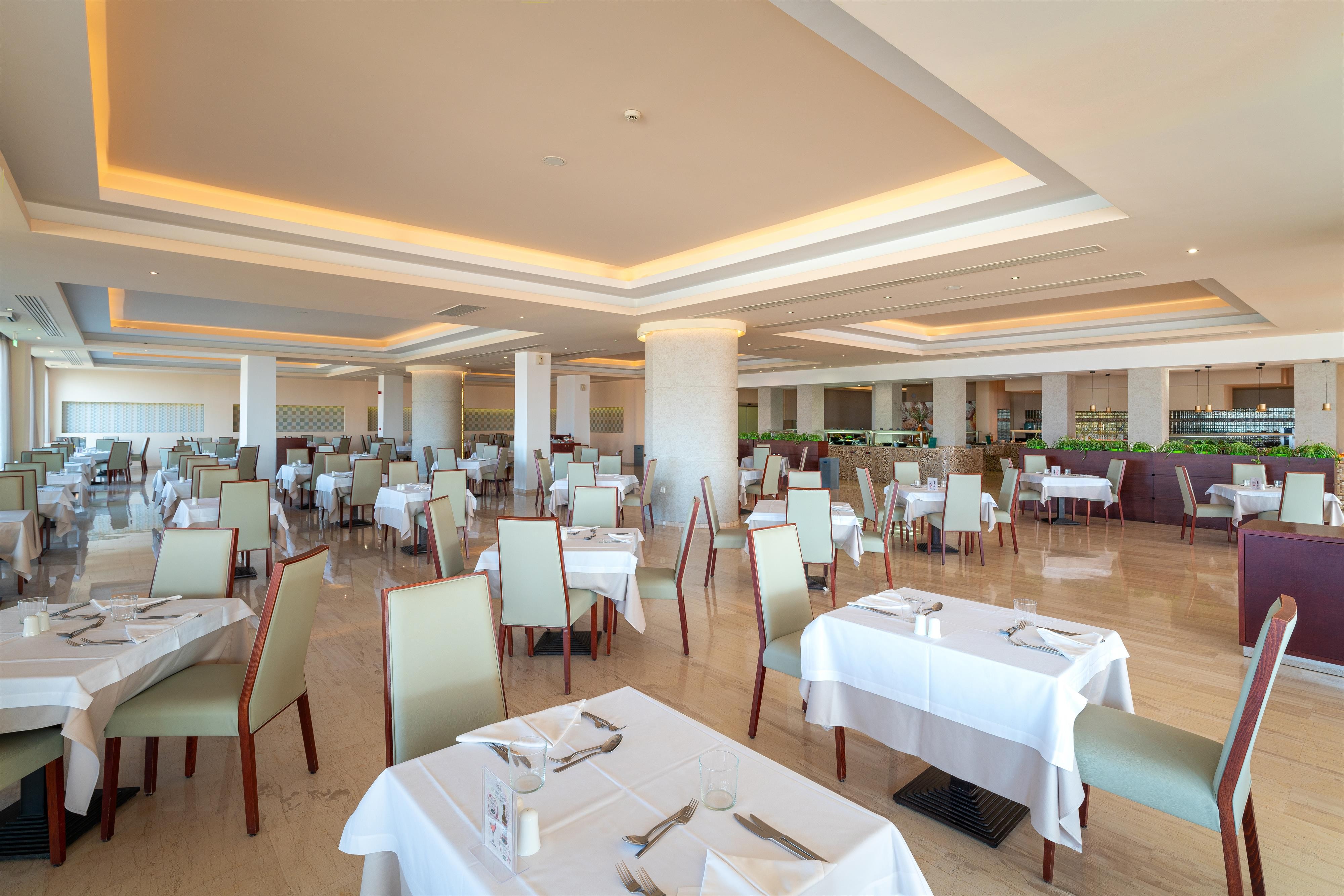 The Kresten Royal Villas & Spa 14