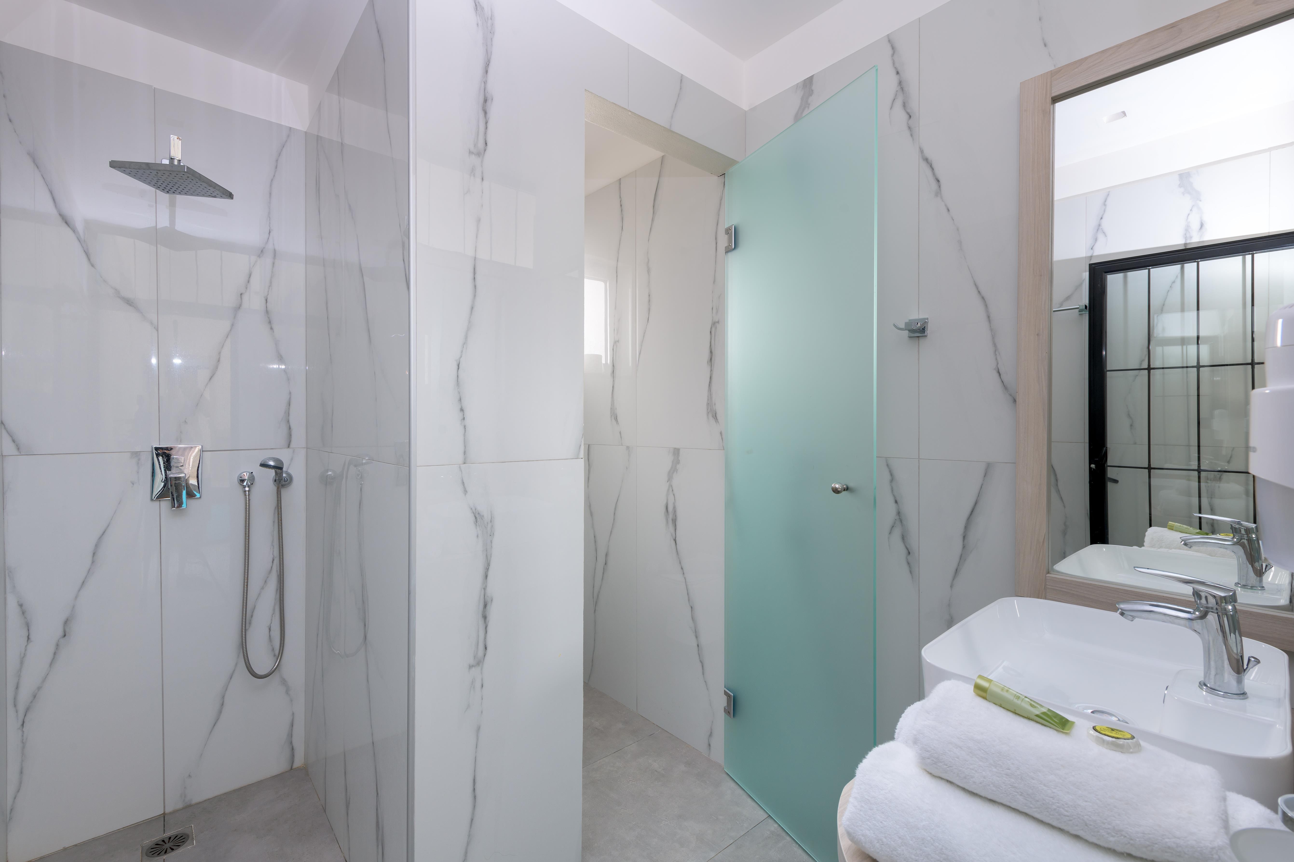 Sunrise Beach Resort 23