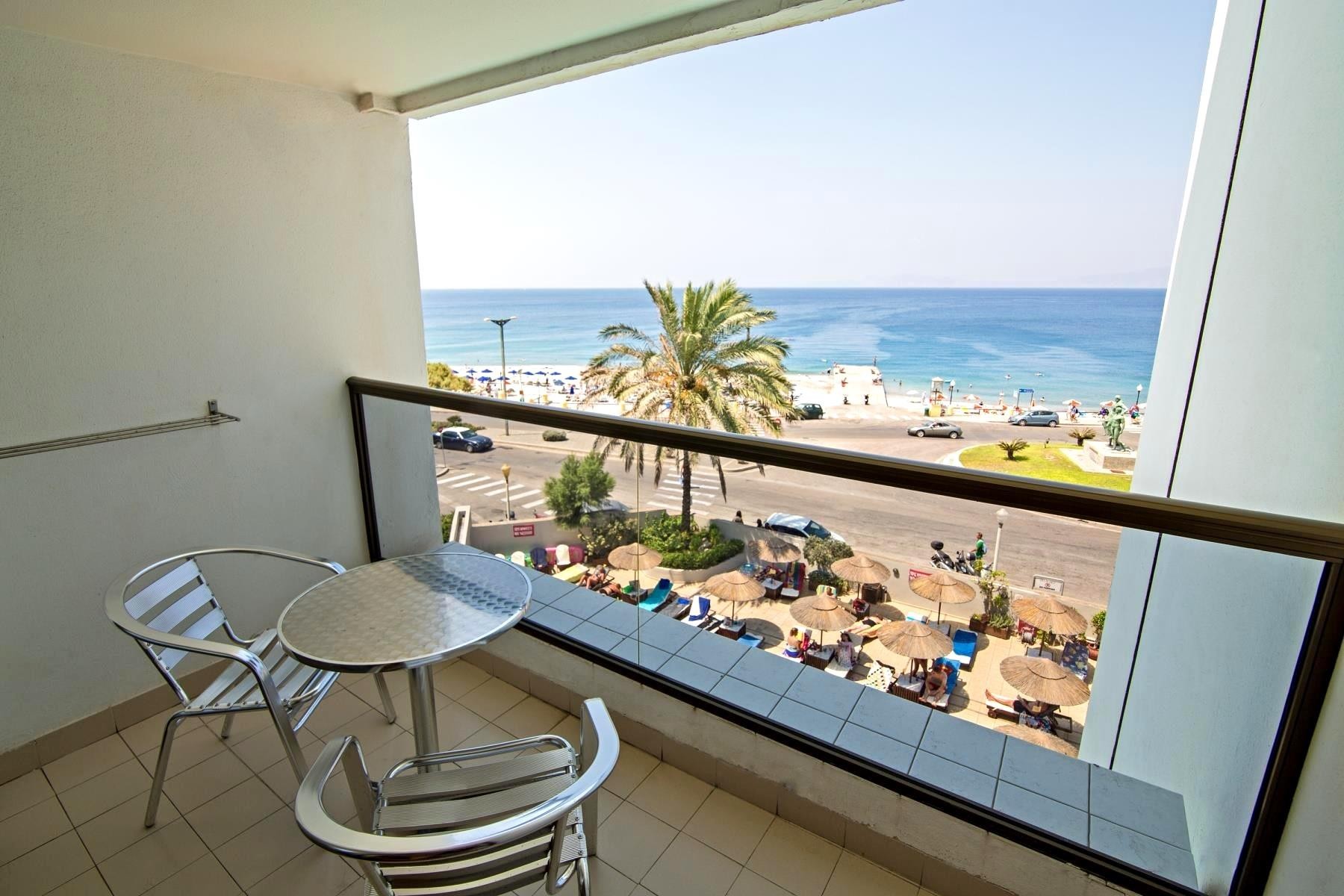 Blue Sky City Beach Hotel 32