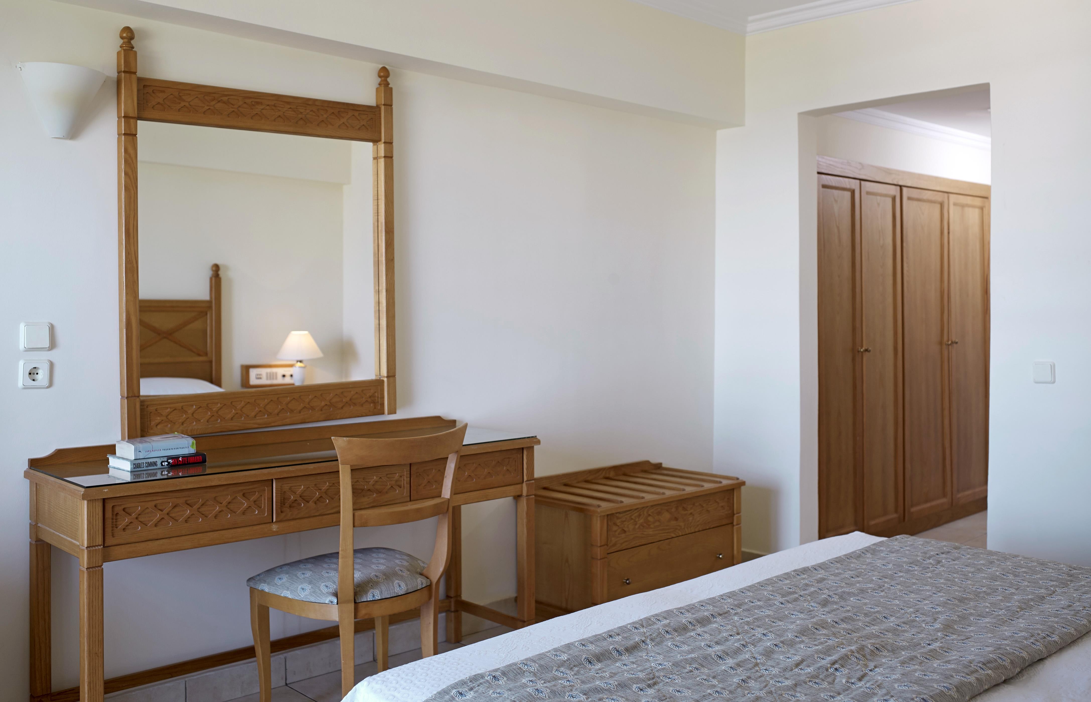 Mitsis Petit Palais Hotel 22