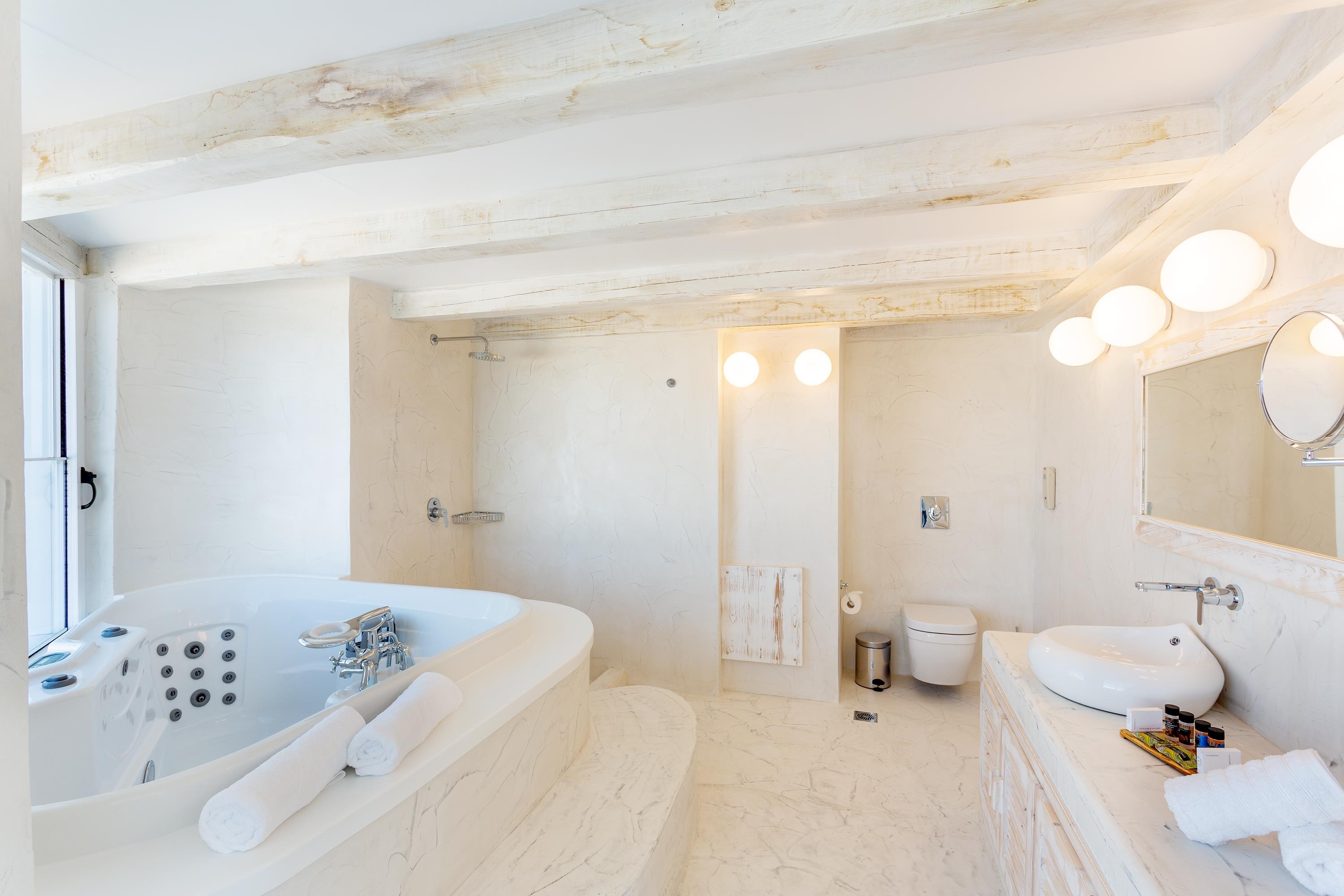 Rhodos Horizon City 12