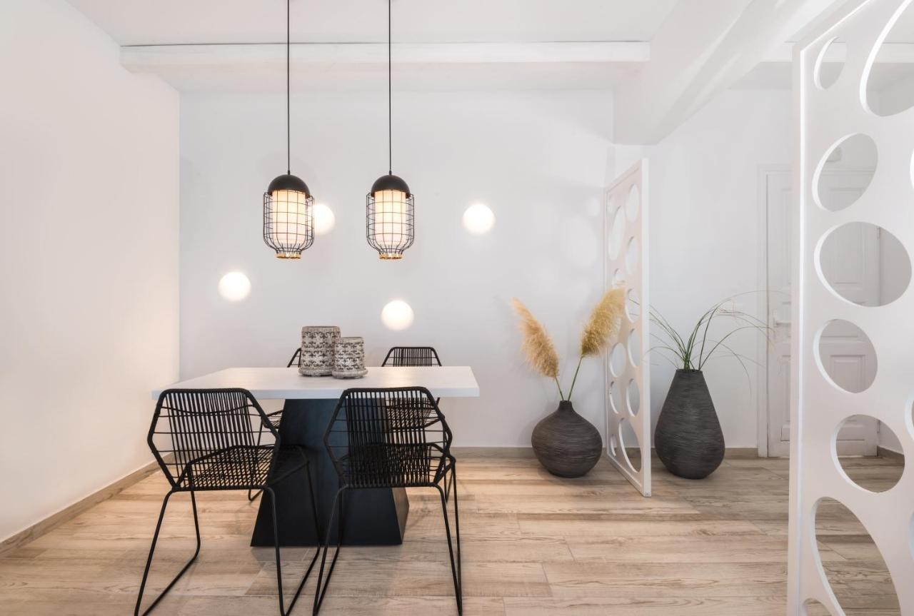 Smy Mediterranean White Santorini 15