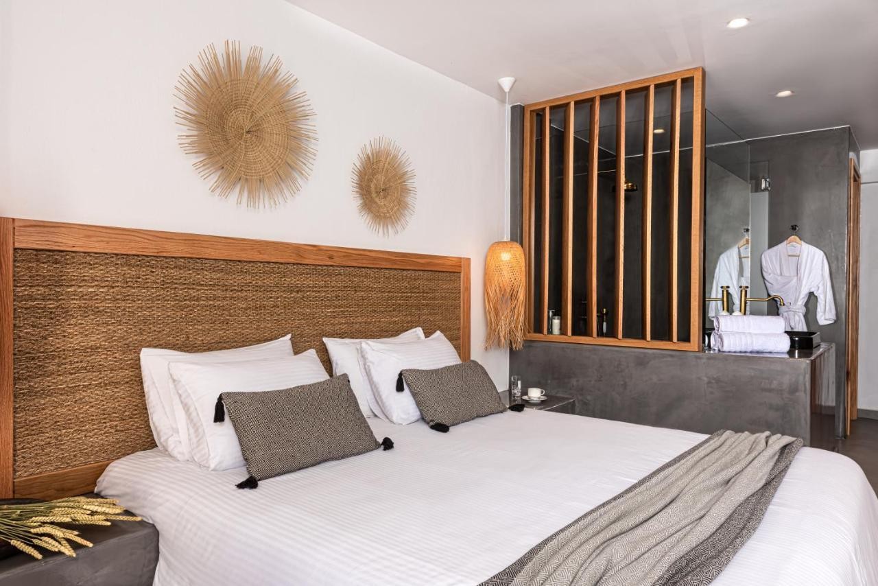 Smy Mediterranean White Santorini