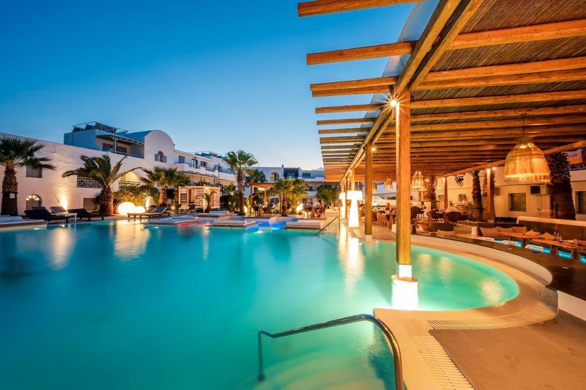 Smy Mediterranean White Santorini 26