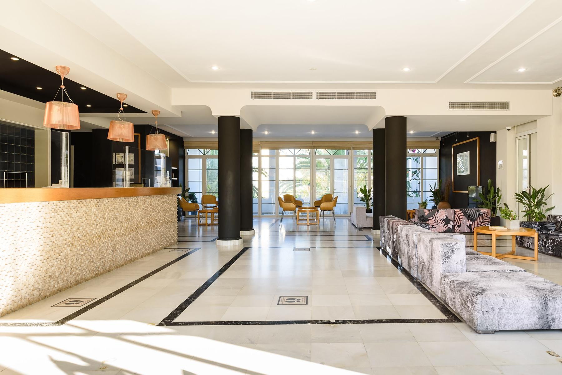 Afroditi-Venus Beach Hotel and Spa 16