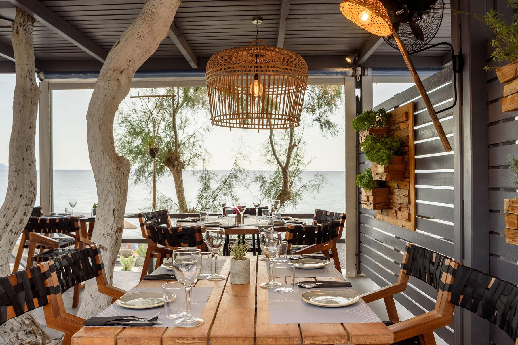 Afroditi-Venus Beach Hotel and Spa 9