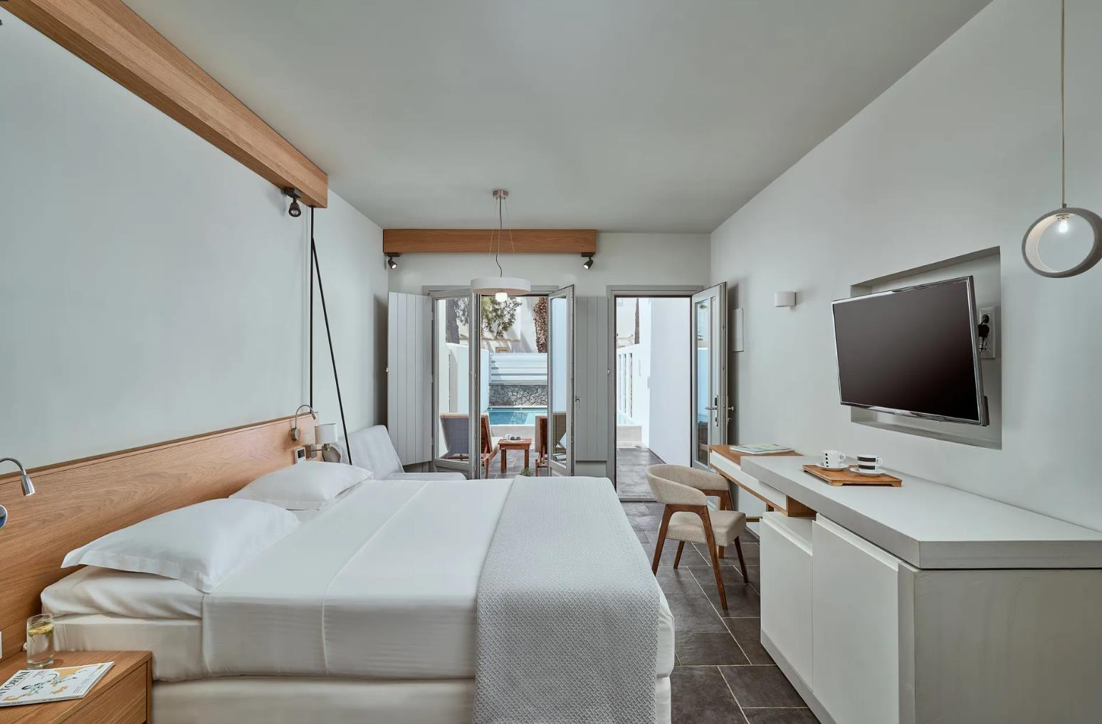 Meltemi Excelsior Suites and Spa