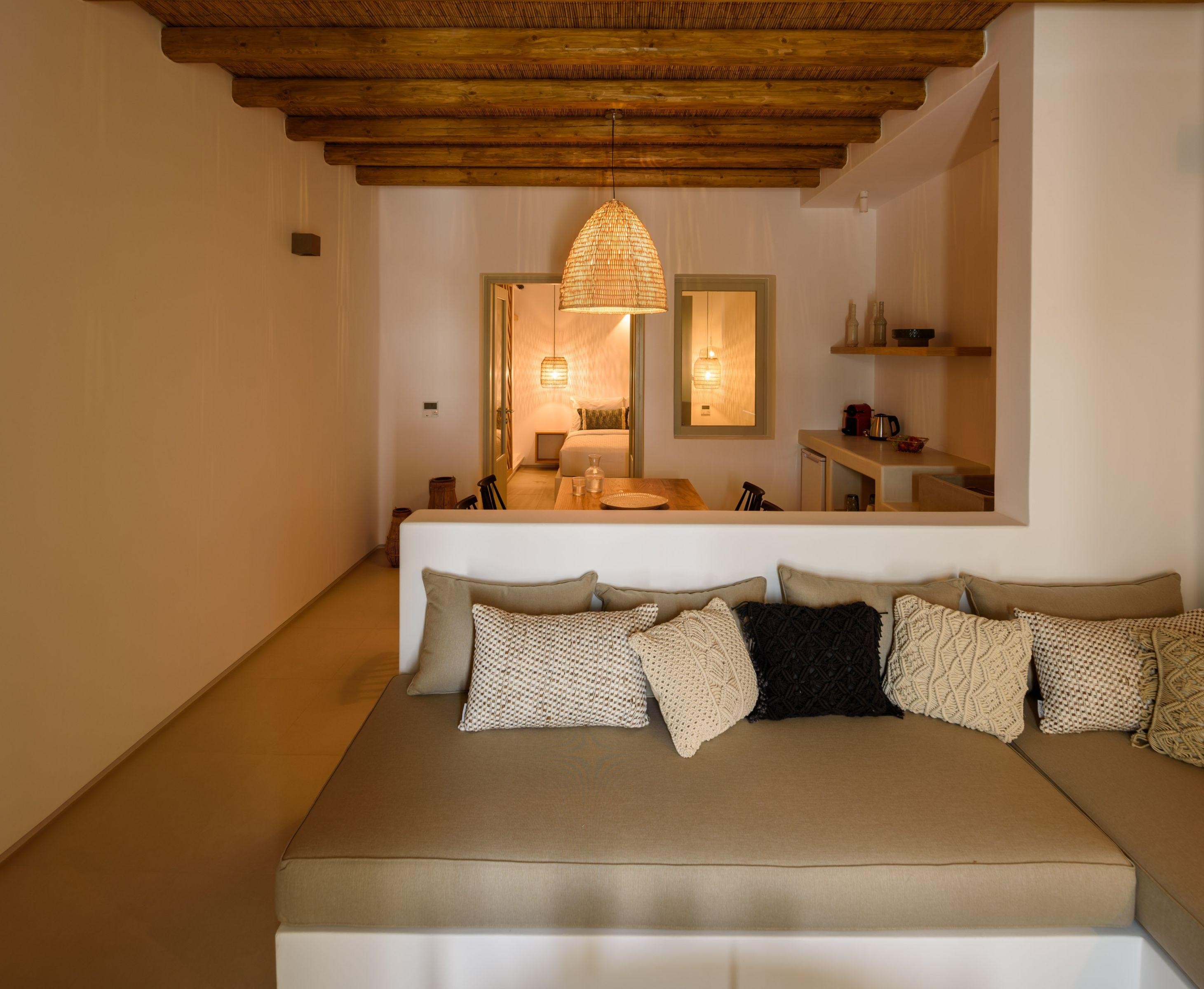 Este Luxury Suites 6