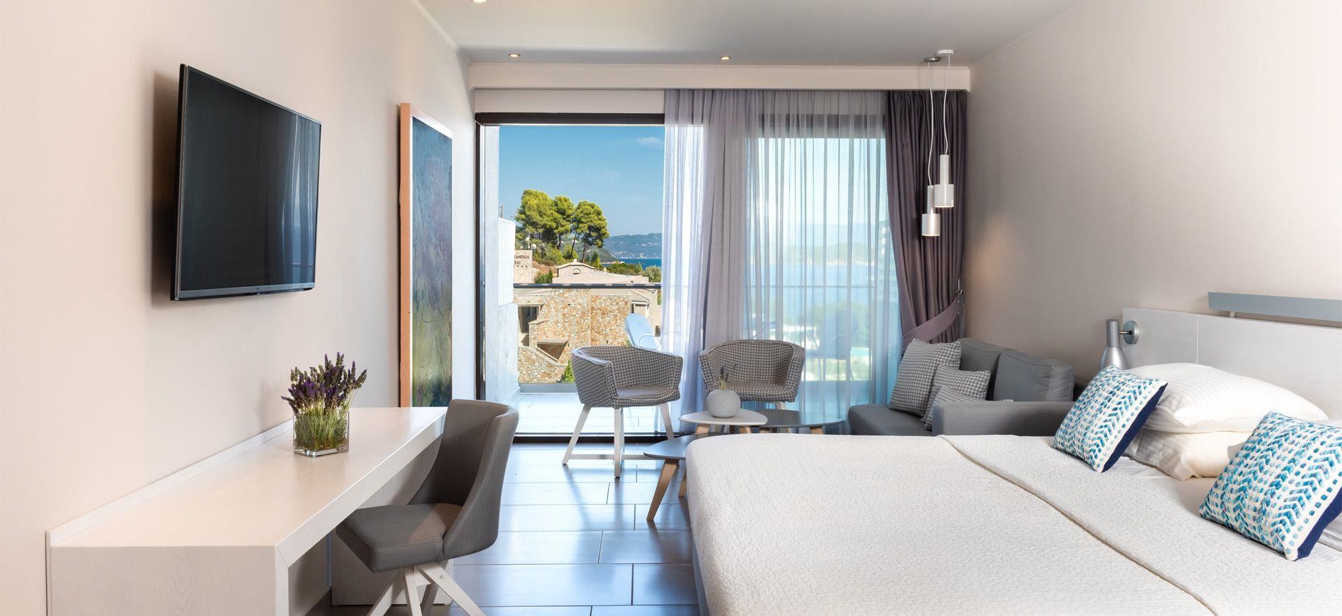 Kassandra Bay Resort, Suites and Spa 7