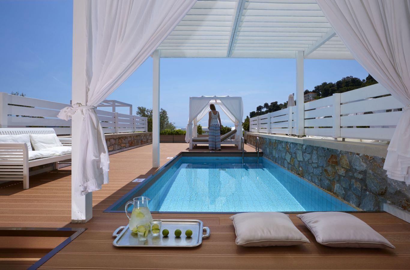 Kassandra Bay Resort, Suites and Spa 14