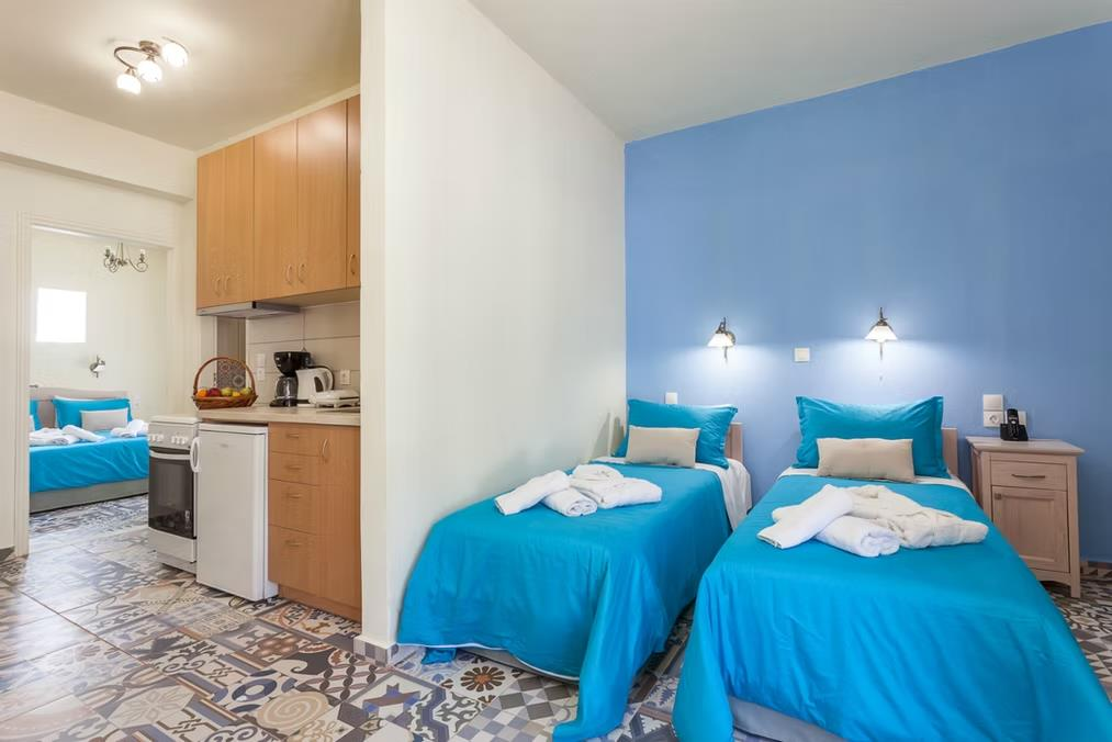 Stafylos Suites Boutique Hotel 7