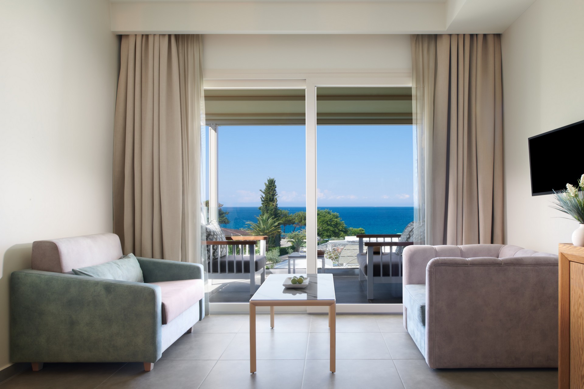 Alexandra Elegance Family Luxury 8