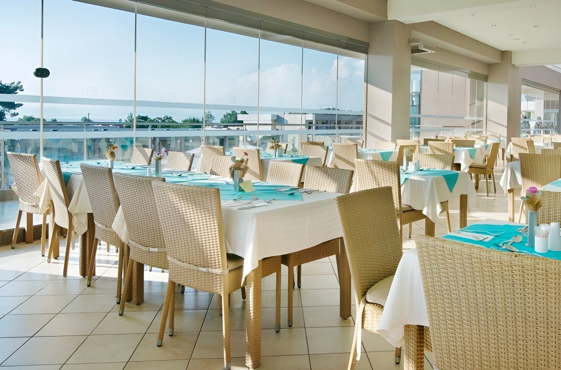 Alea Hotel & Suites 19