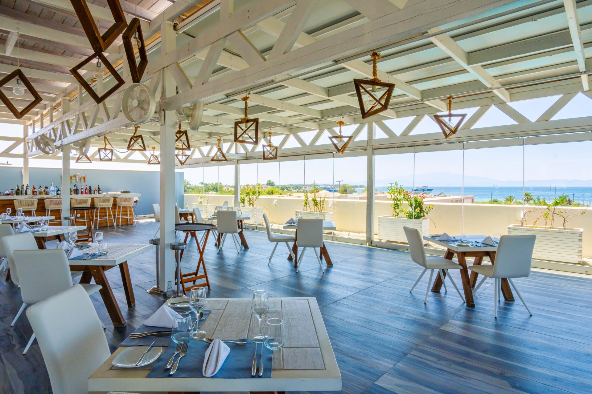 Alea Hotel & Suites 26