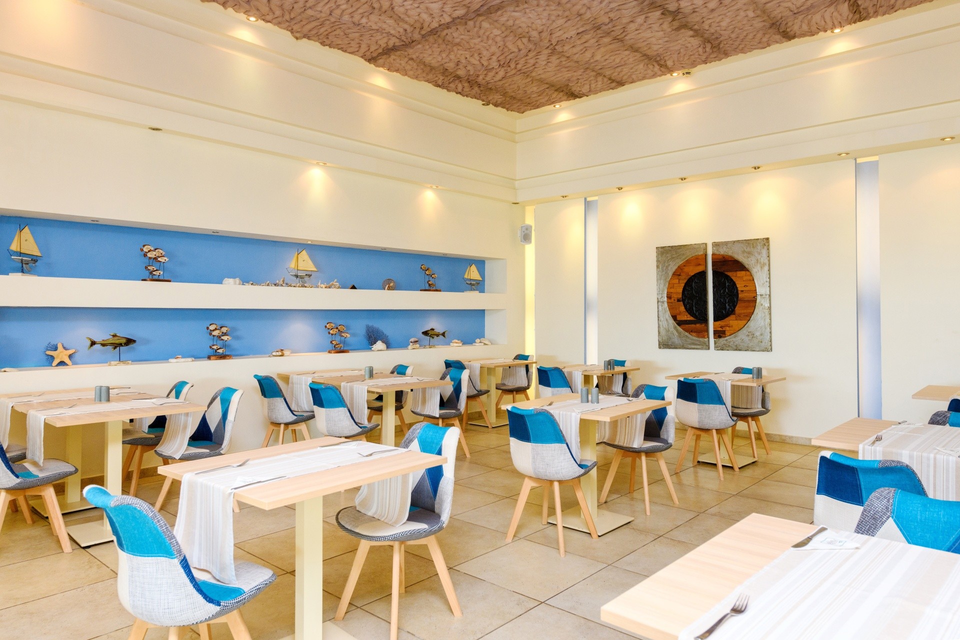 Alea Hotel & Suites 20