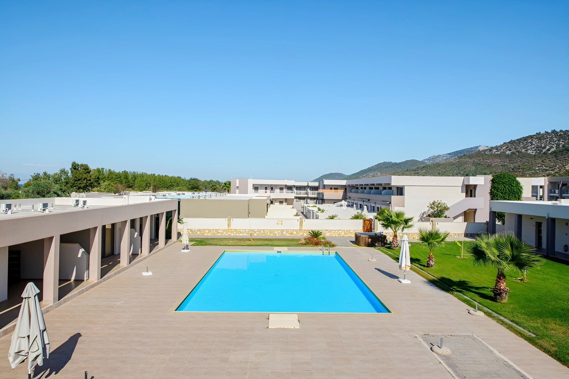 Alea Hotel & Suites 27