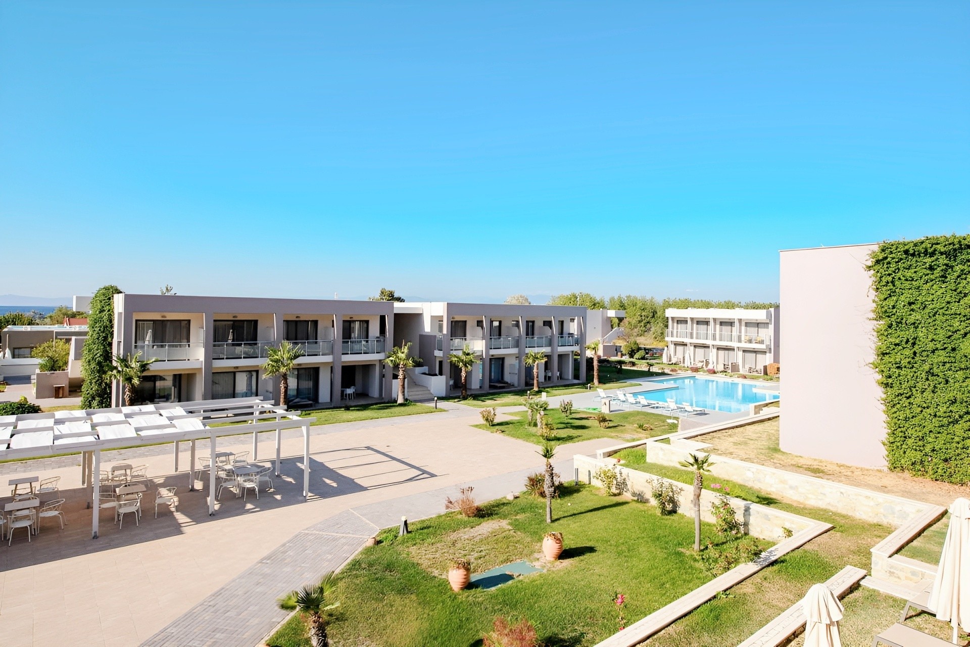 Alea Hotel & Suites 30