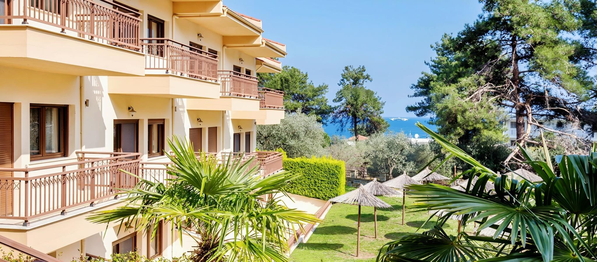 Four Seasons Hotel 14