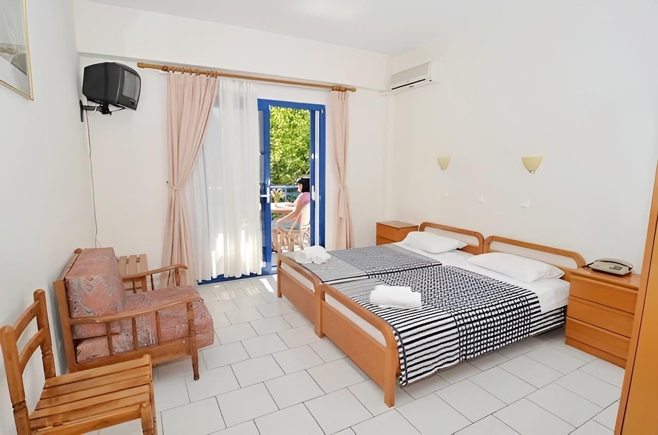 Rodon House Aparthotel 6