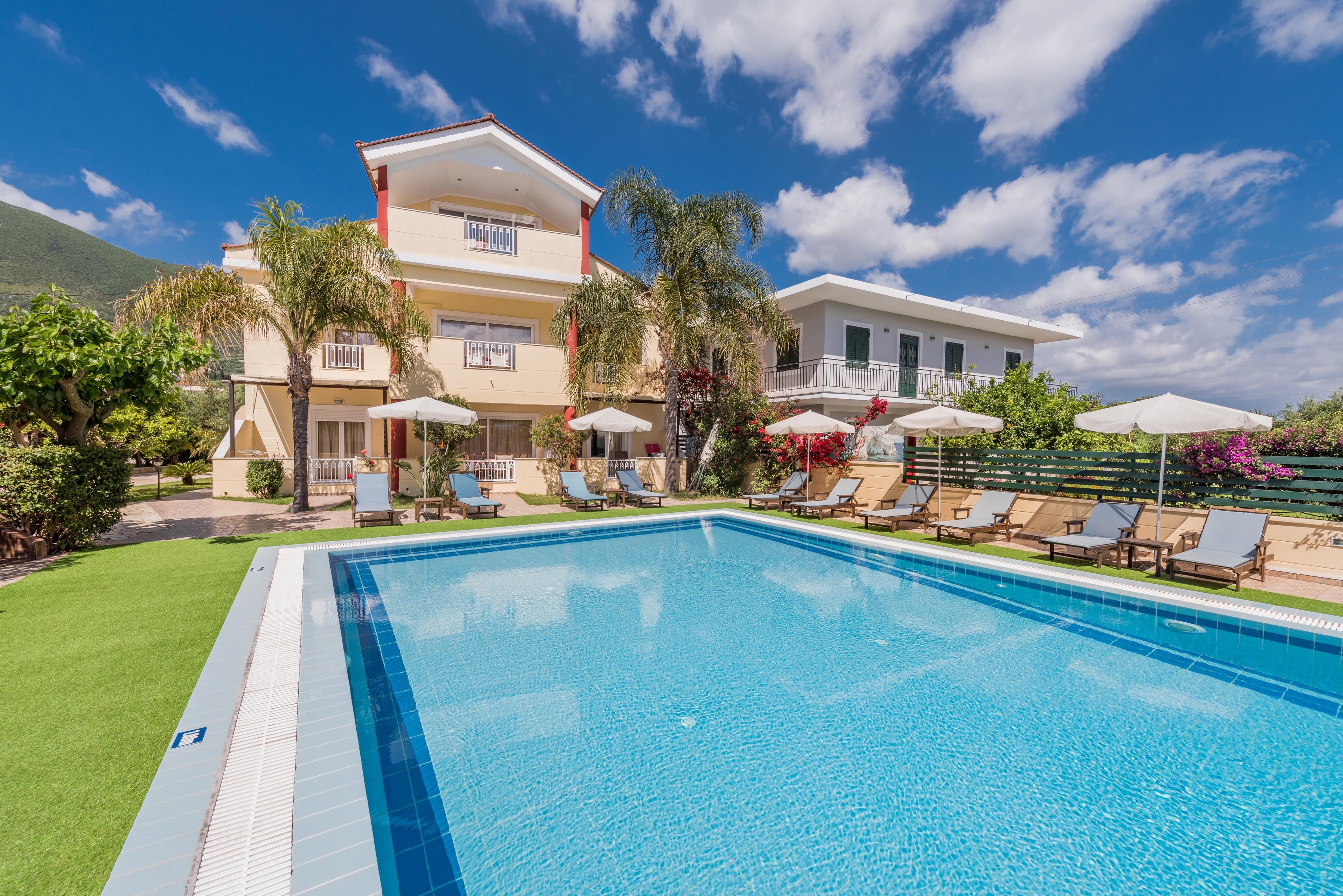 Oscar Villa and Studios