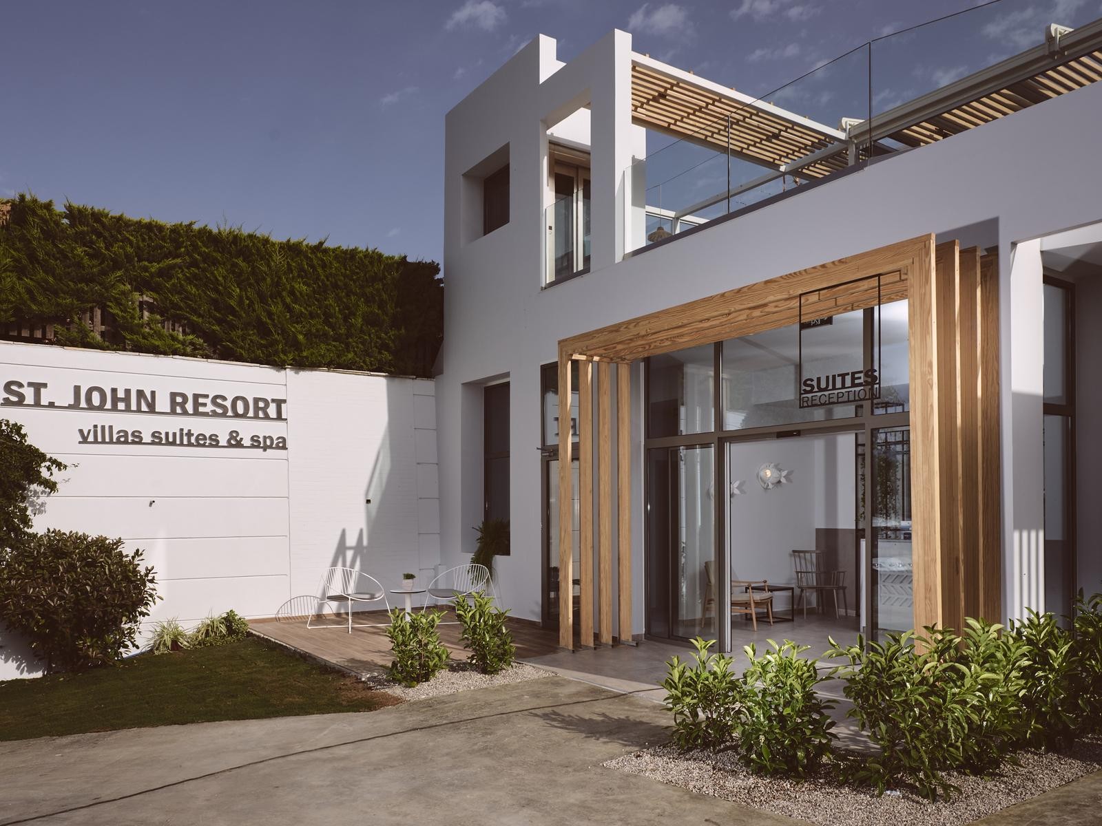 St. John Villas and Suites 10