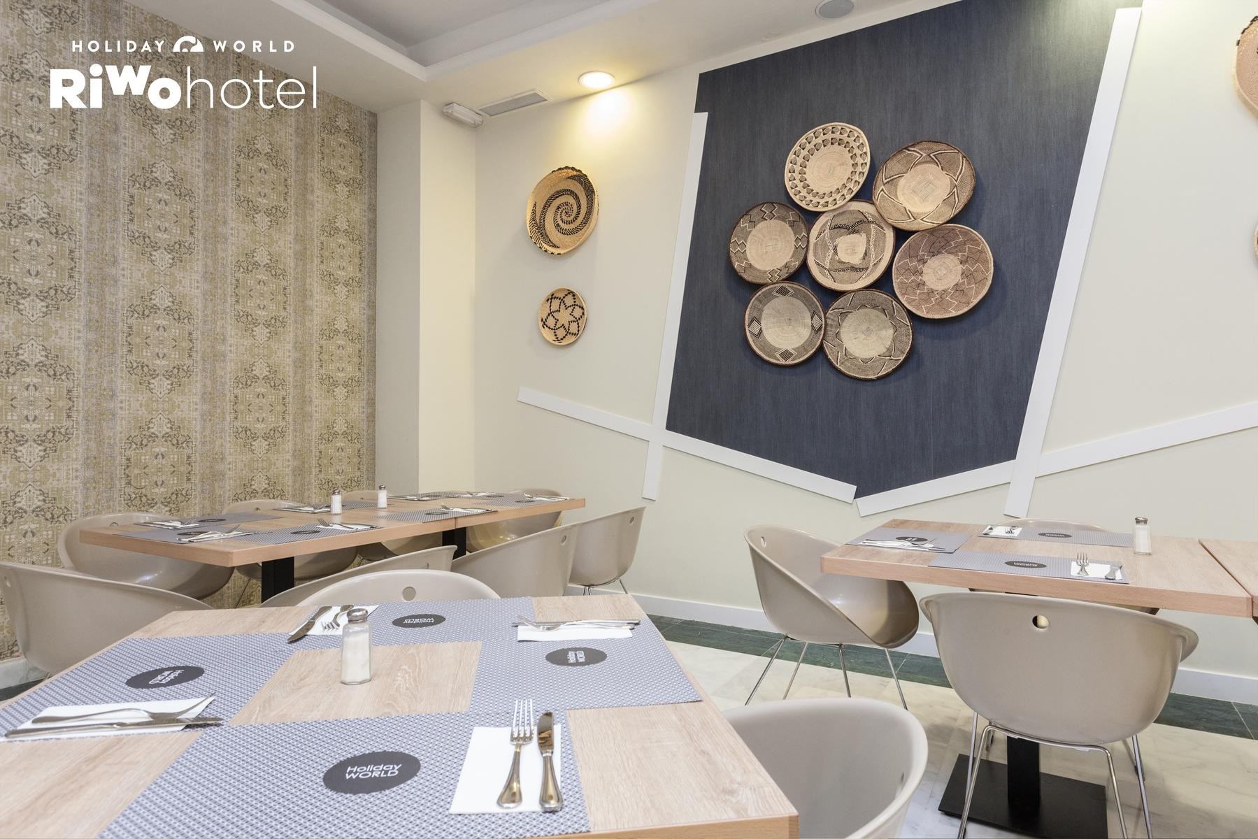 Holiday World RIWO Hotel 6