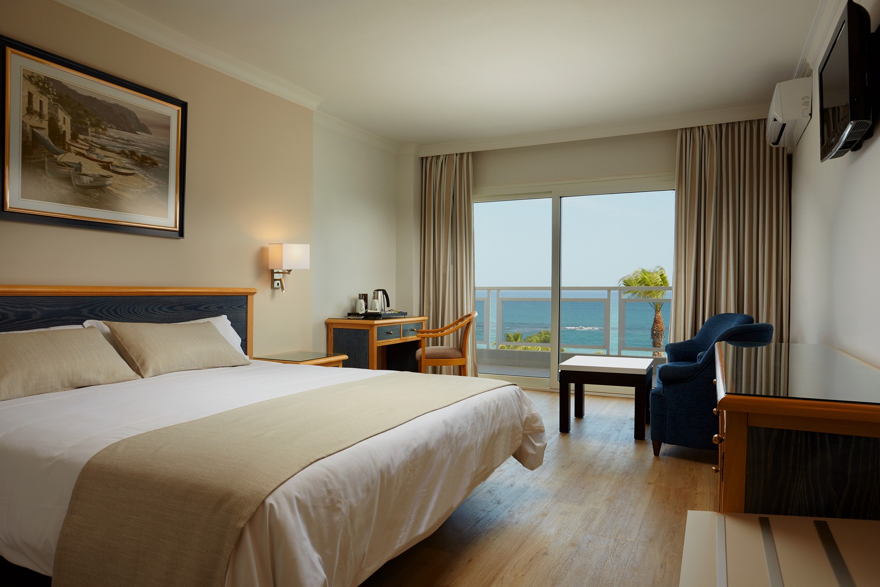 Las Arenas Affiliated by Melia 8