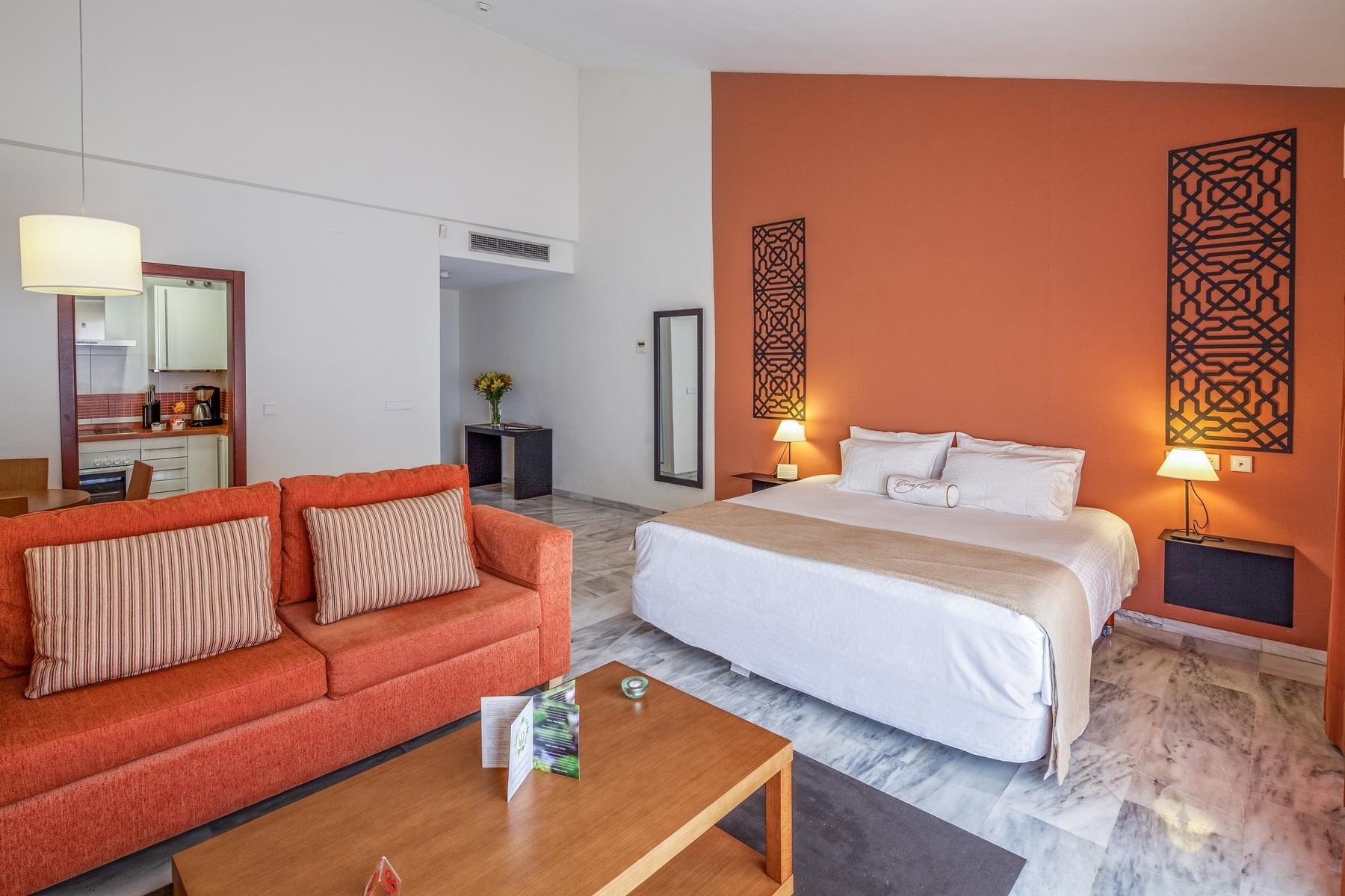 Sahara Sunset Club 6