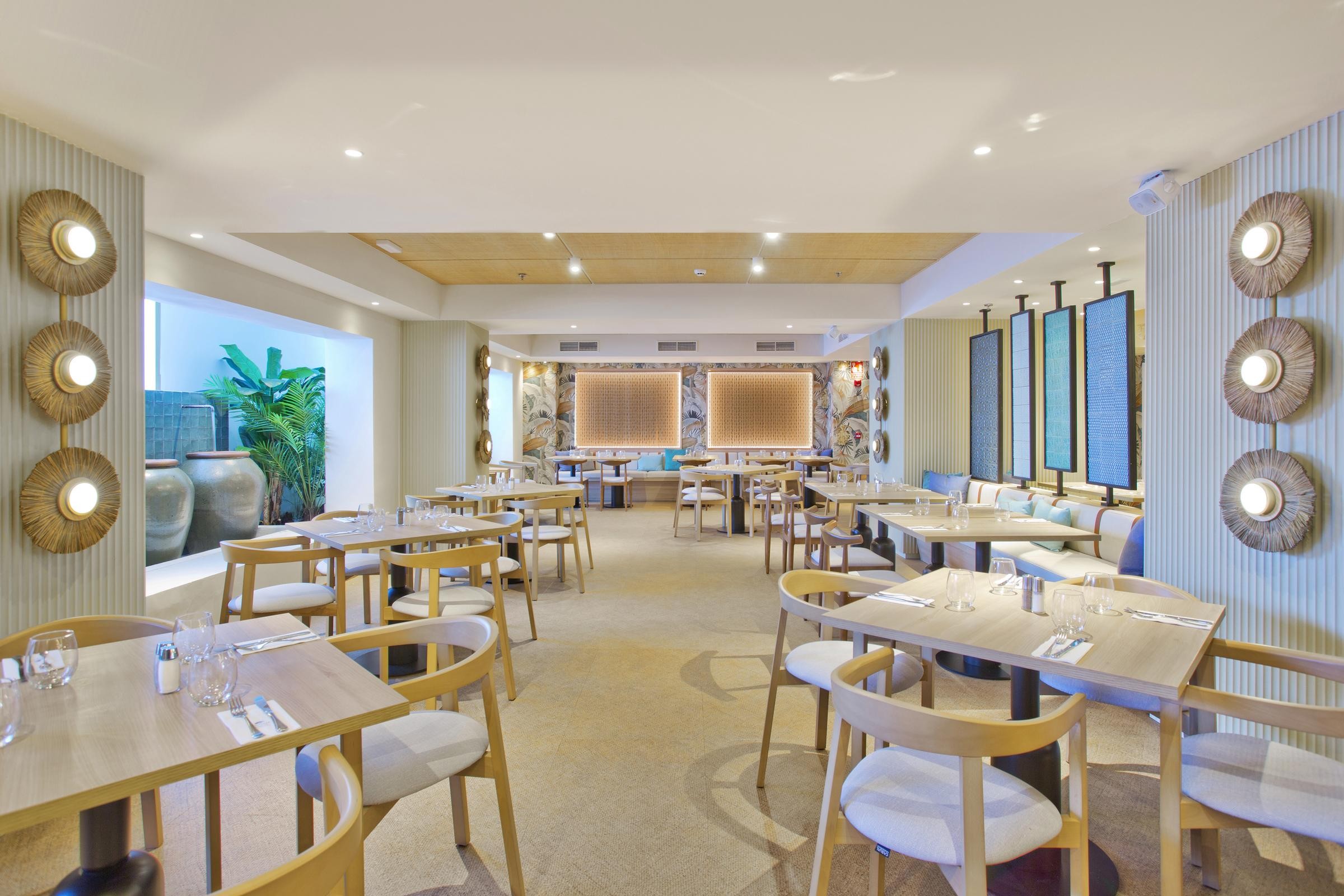 Sunset Beach Club 10