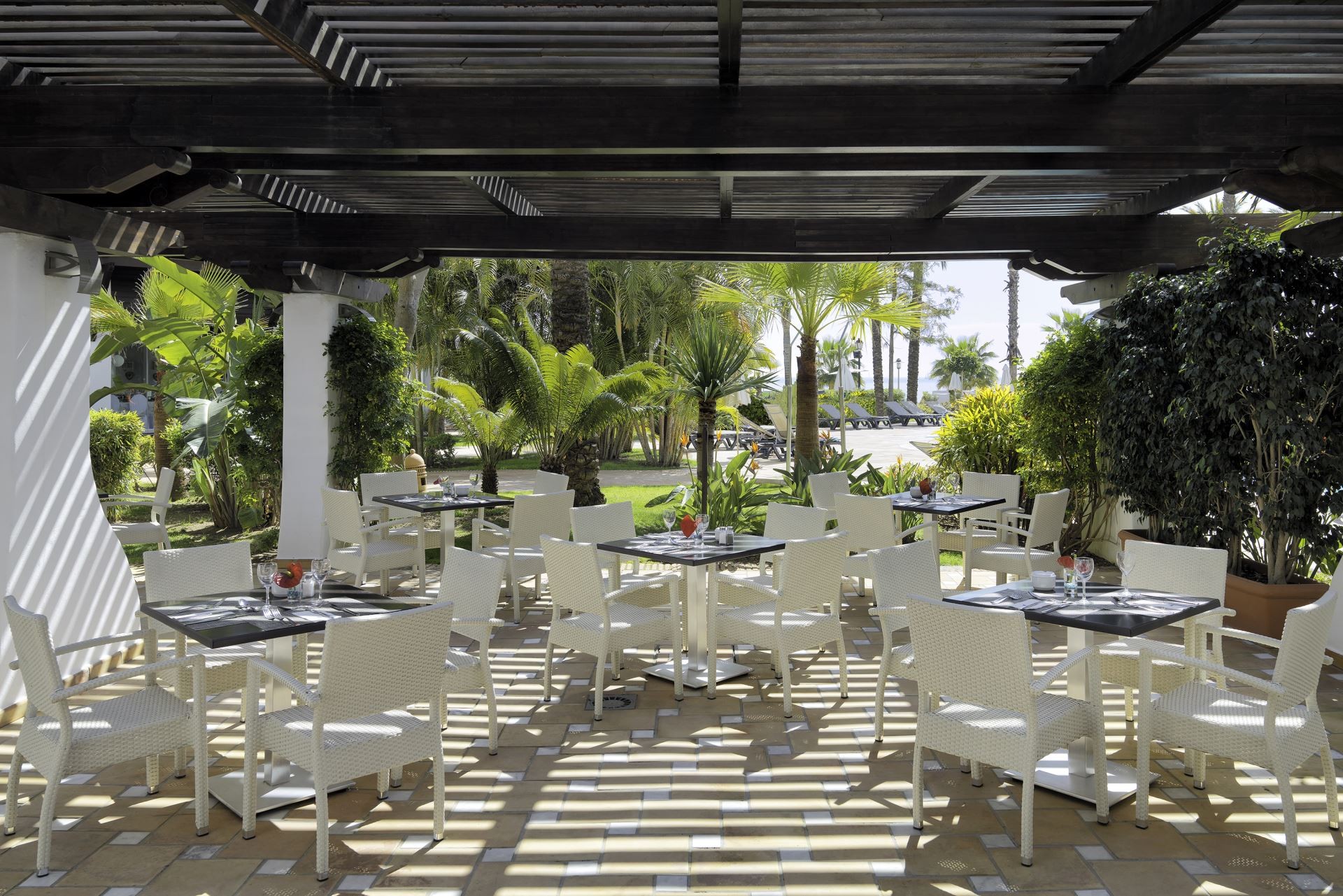 H10 Estepona Palace 6